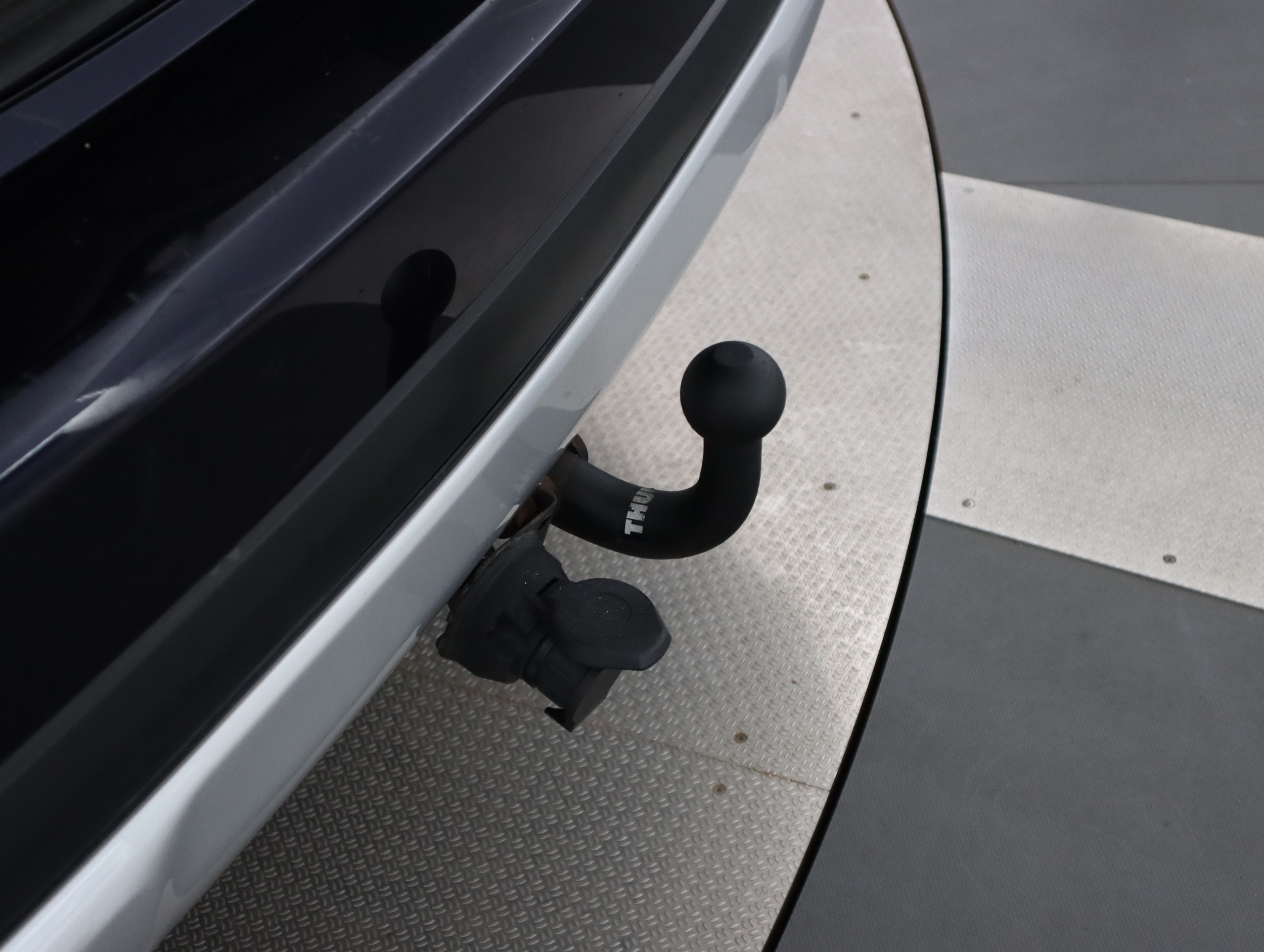 MITSUBISHI OUTLANDER 2015