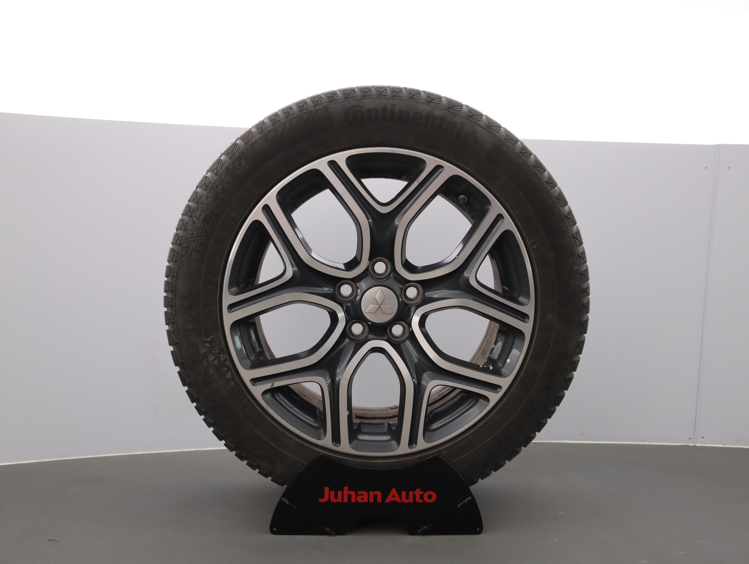 MITSUBISHI OUTLANDER 2015
