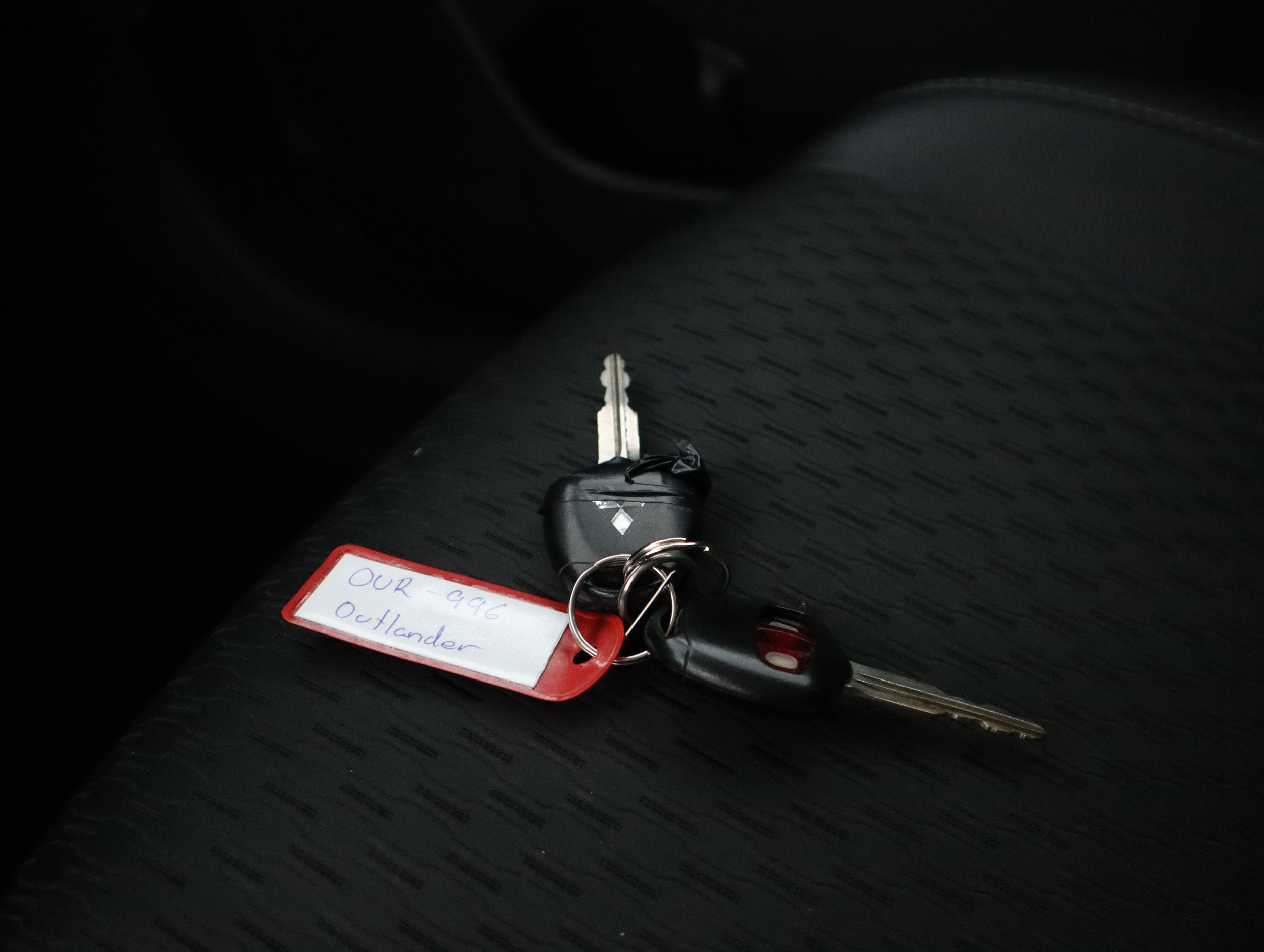 MITSUBISHI OUTLANDER 2015