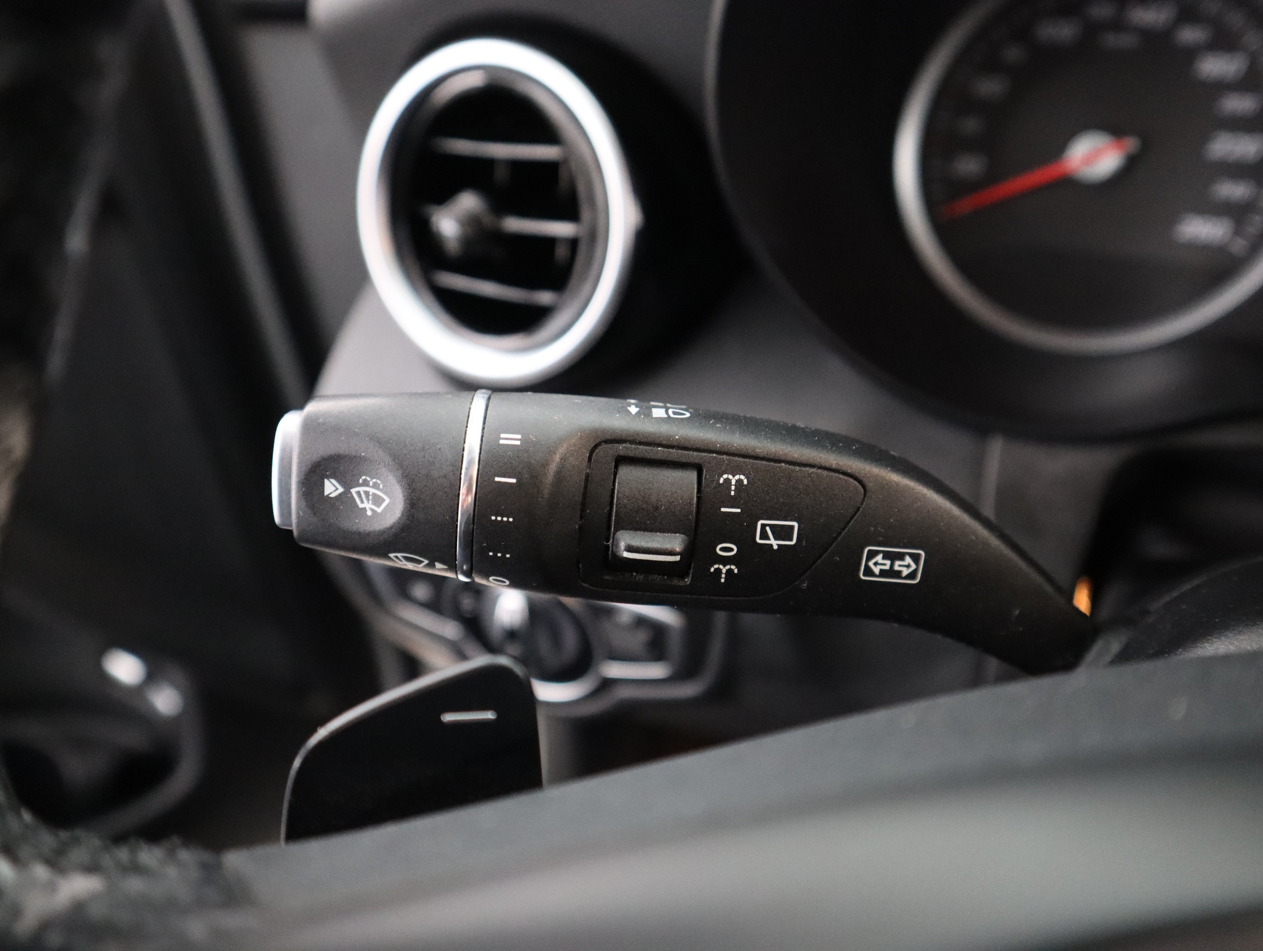 MERCEDES-BENZ GLC 2015