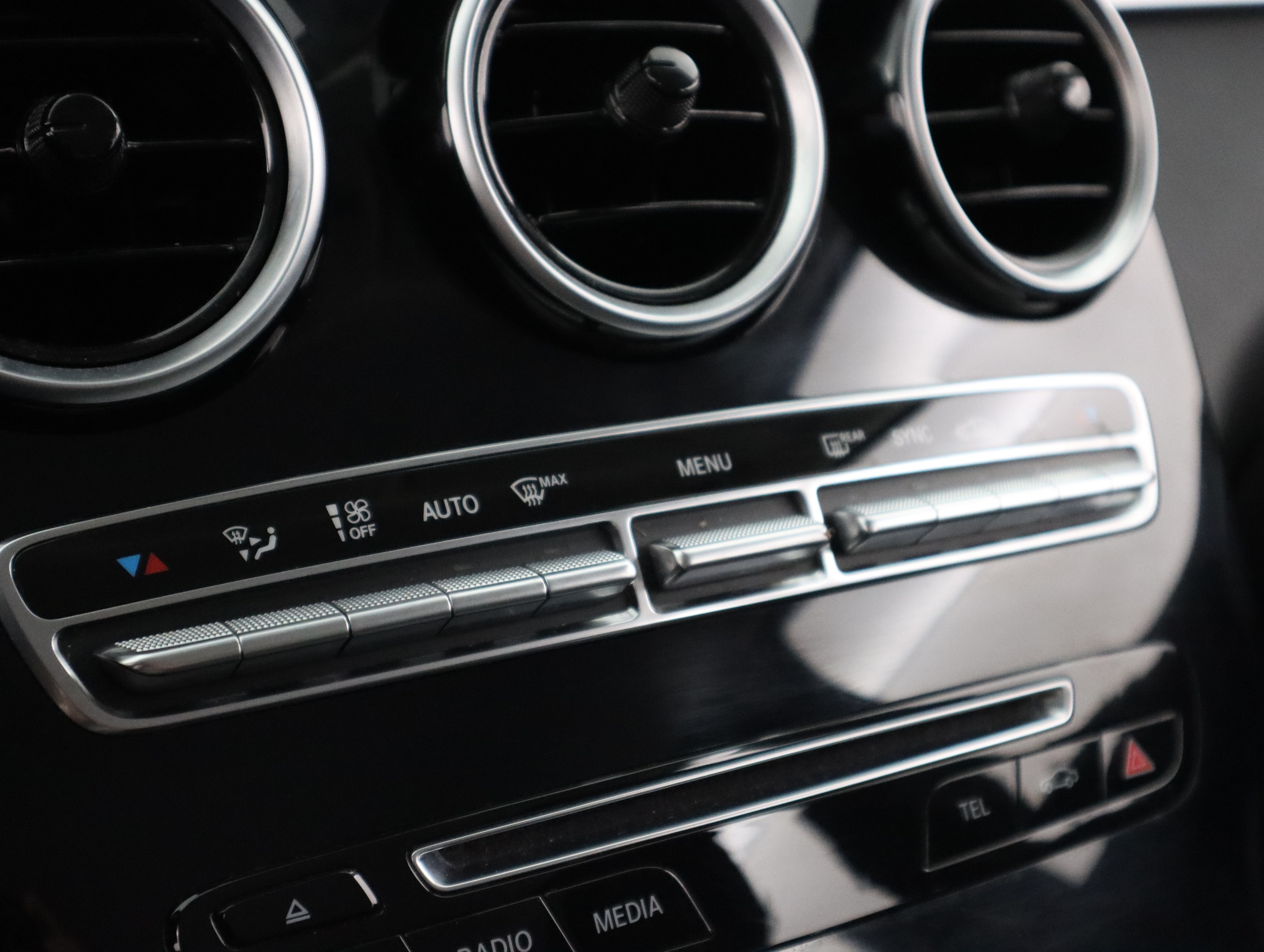 MERCEDES-BENZ GLC 2015
