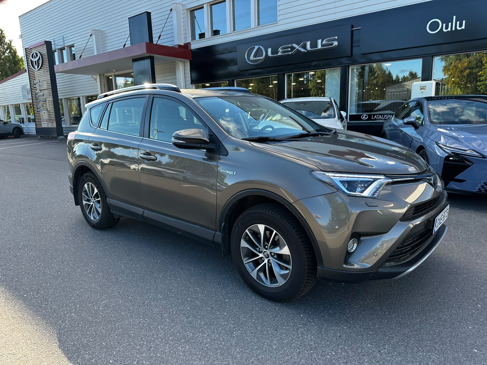 TOYOTA RAV4 2018