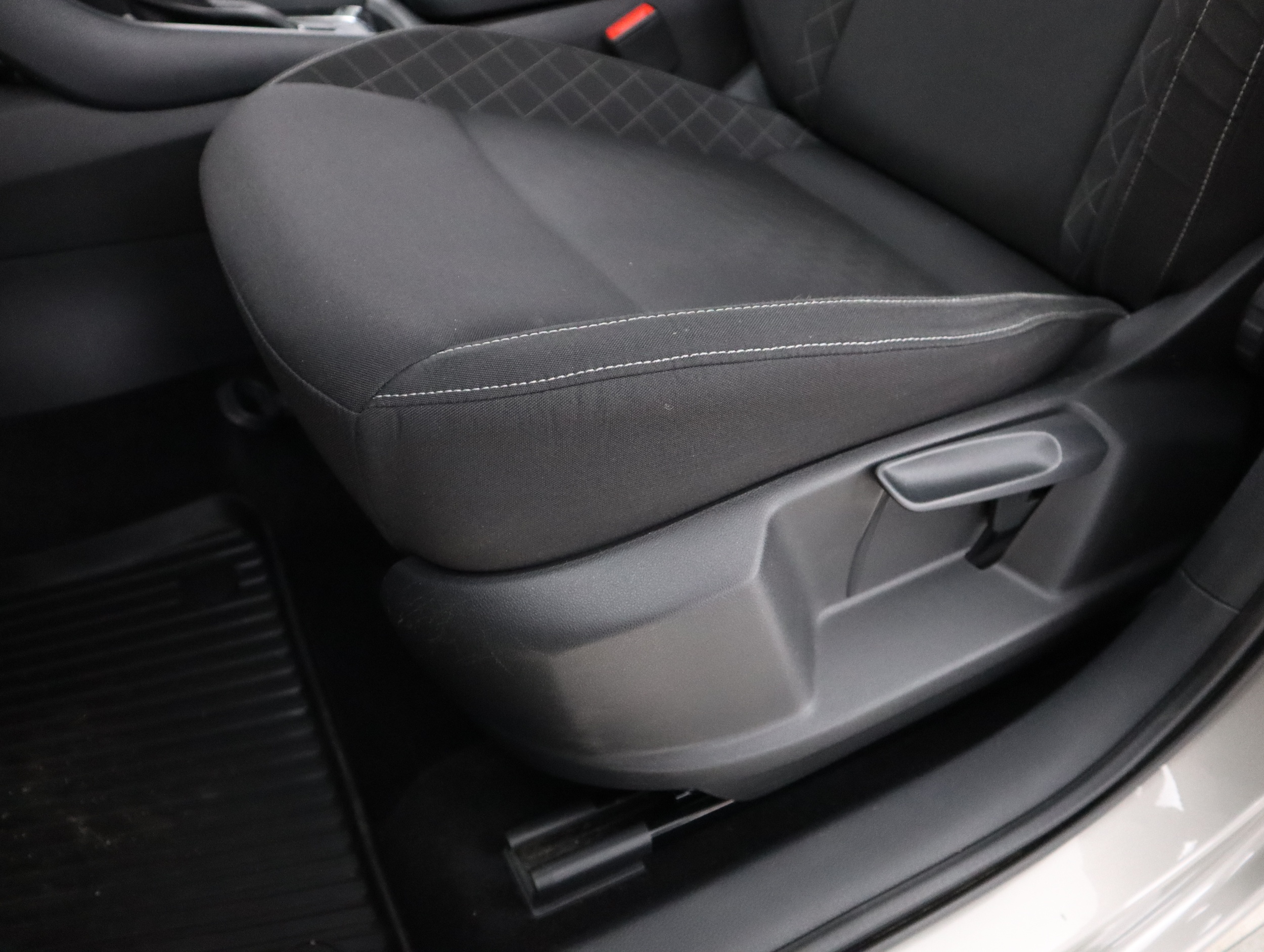 SKODA Karoq 2018
