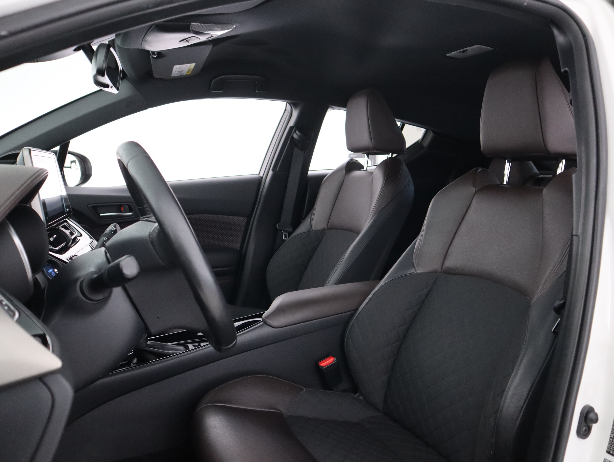 TOYOTA C-HR 2018