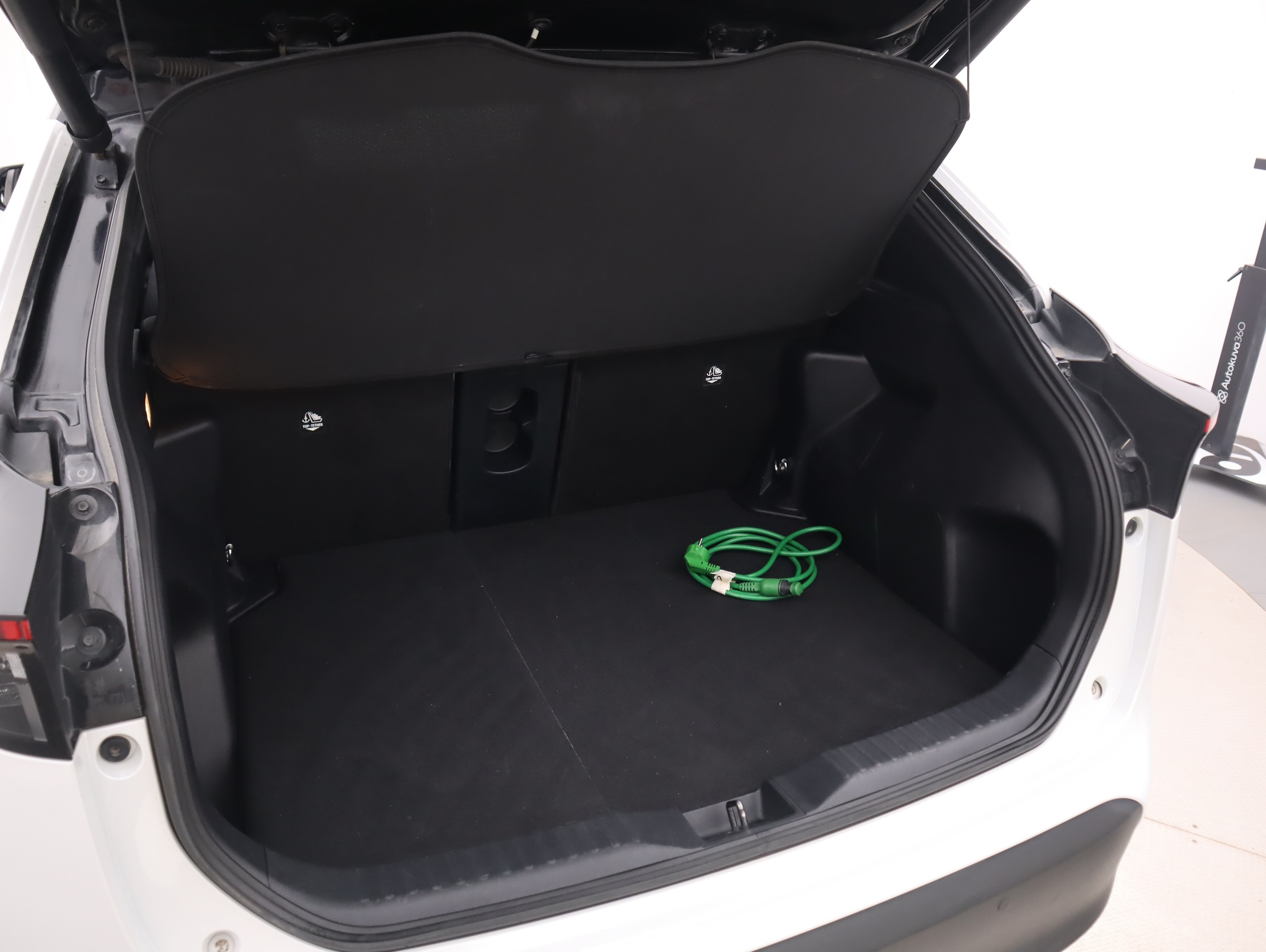 TOYOTA Yaris Cross 2022