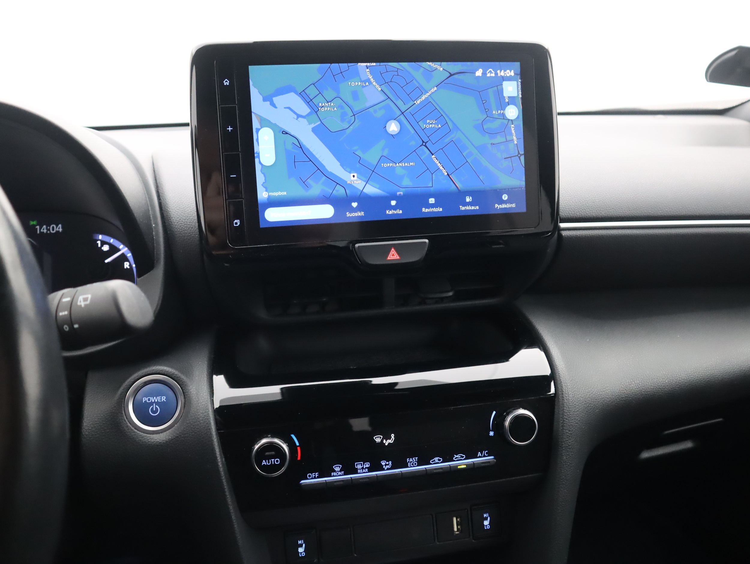 TOYOTA Yaris Cross 2022