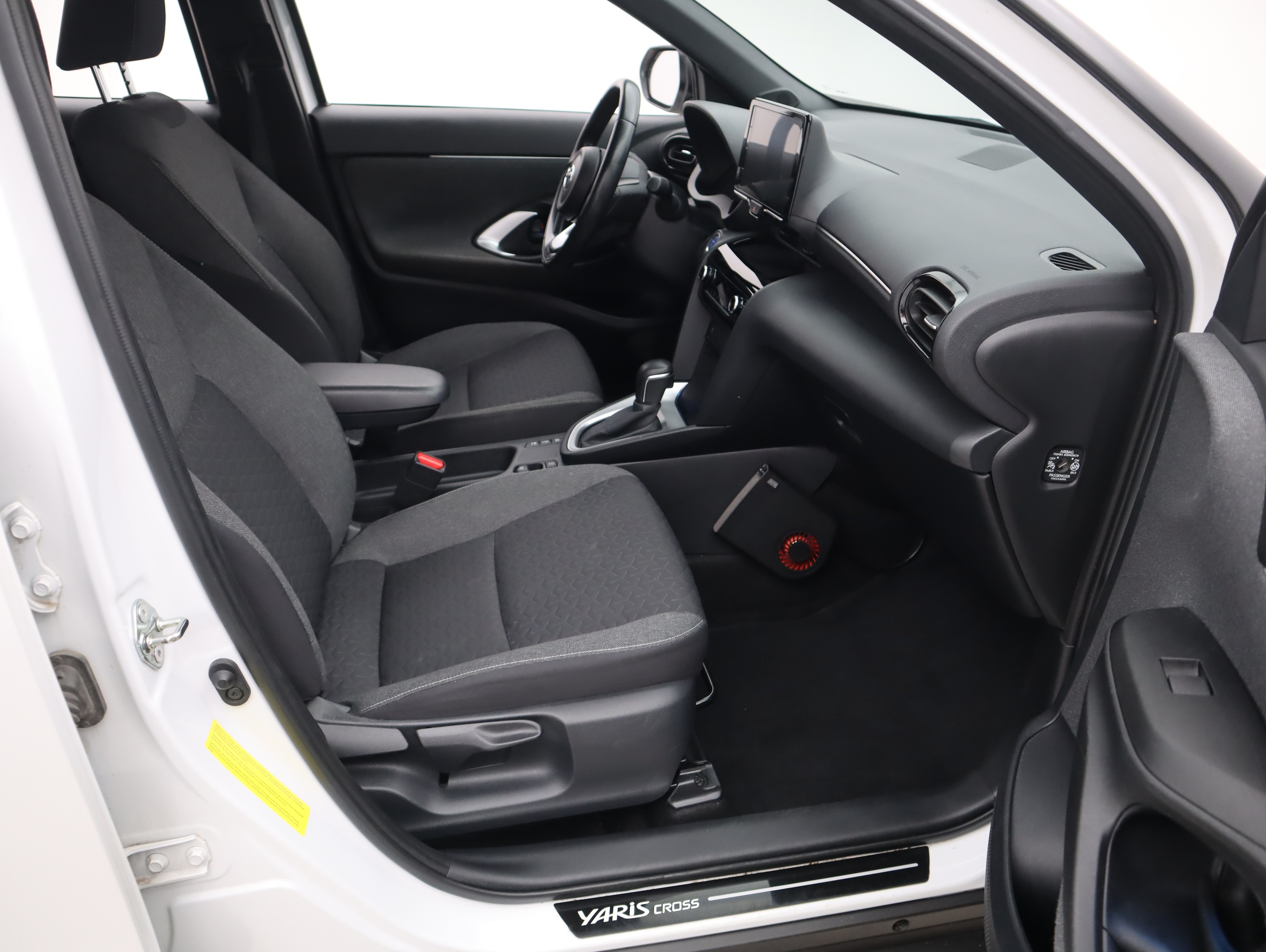 TOYOTA Yaris Cross 2022