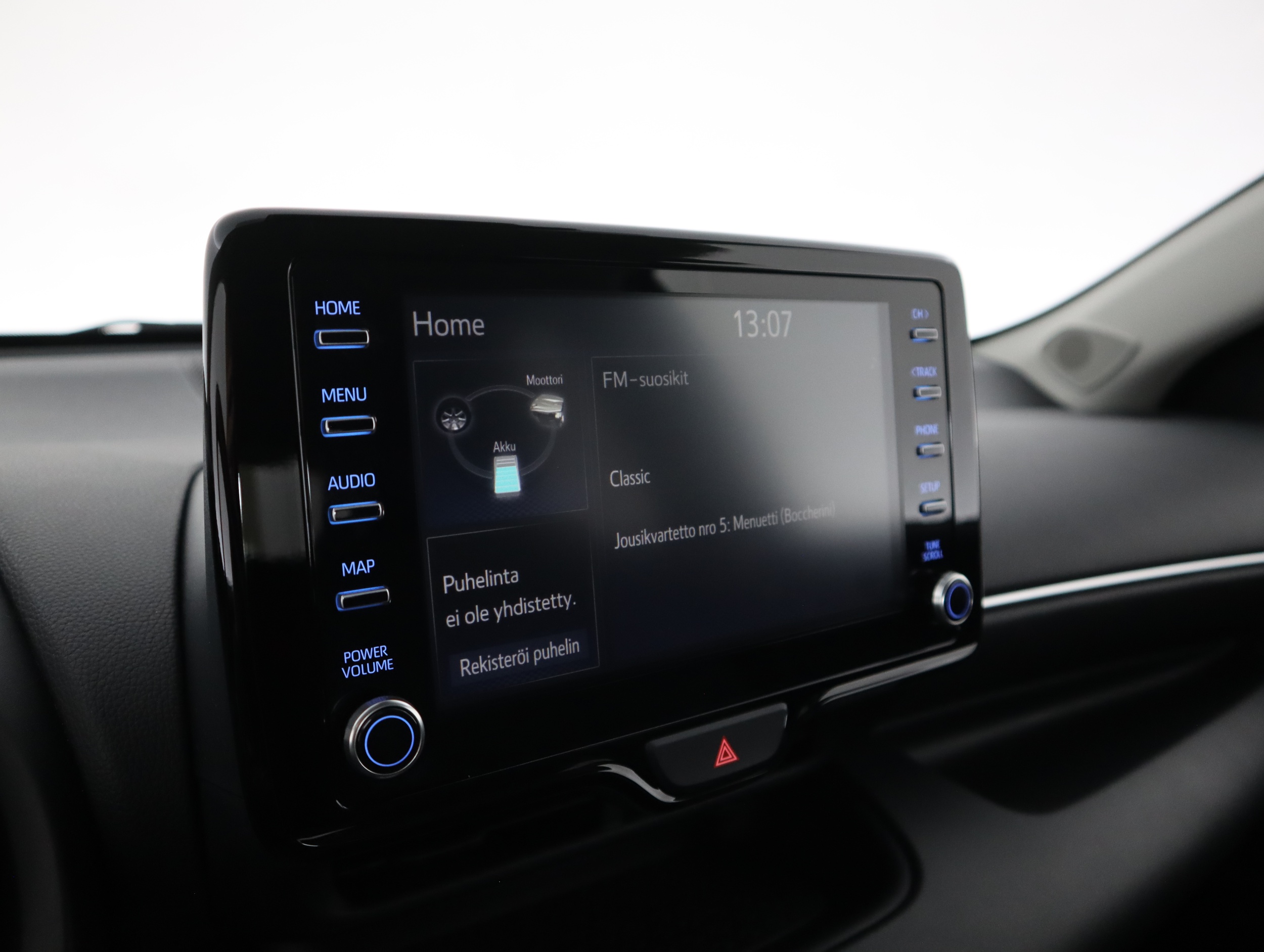 TOYOTA Yaris 2023