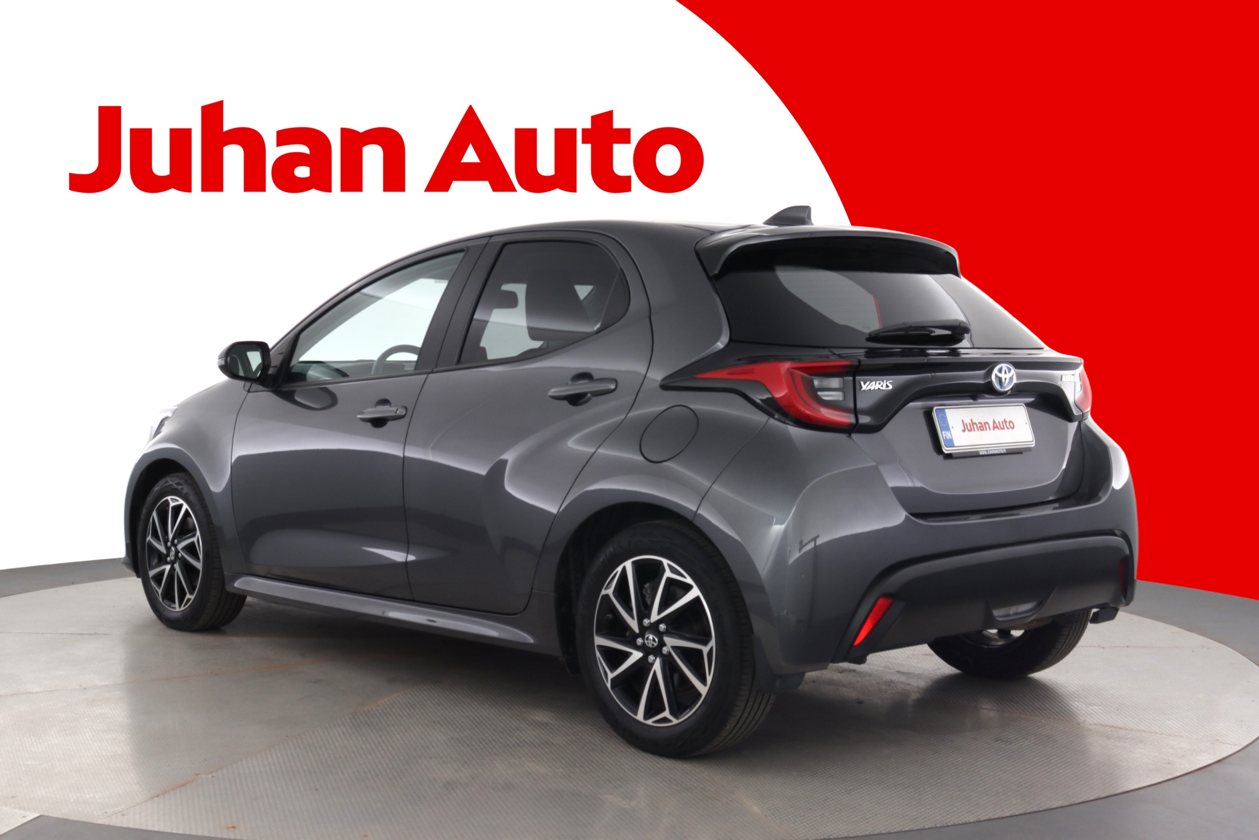 TOYOTA Yaris 2023
