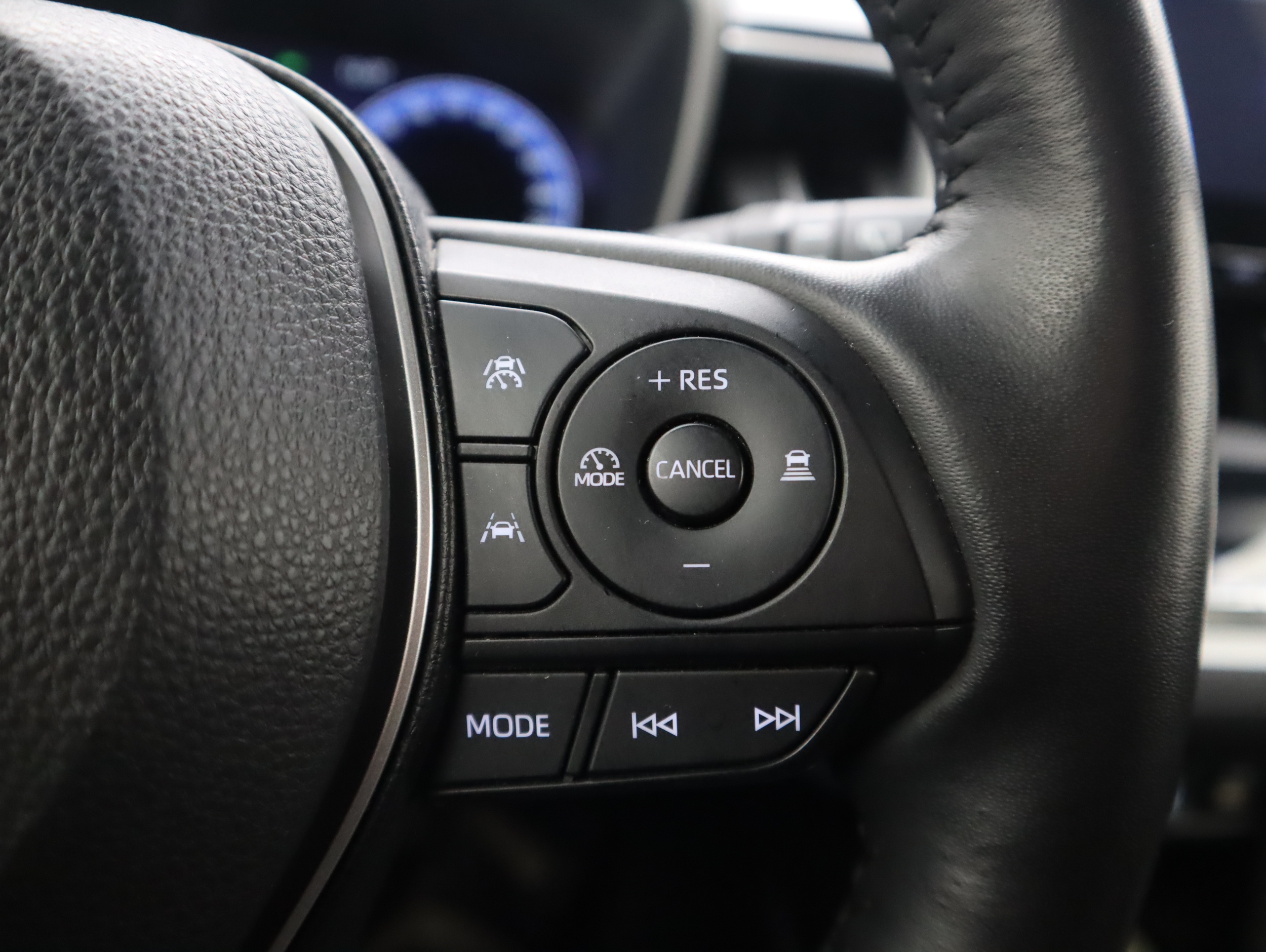 TOYOTA Corolla Cross 2023