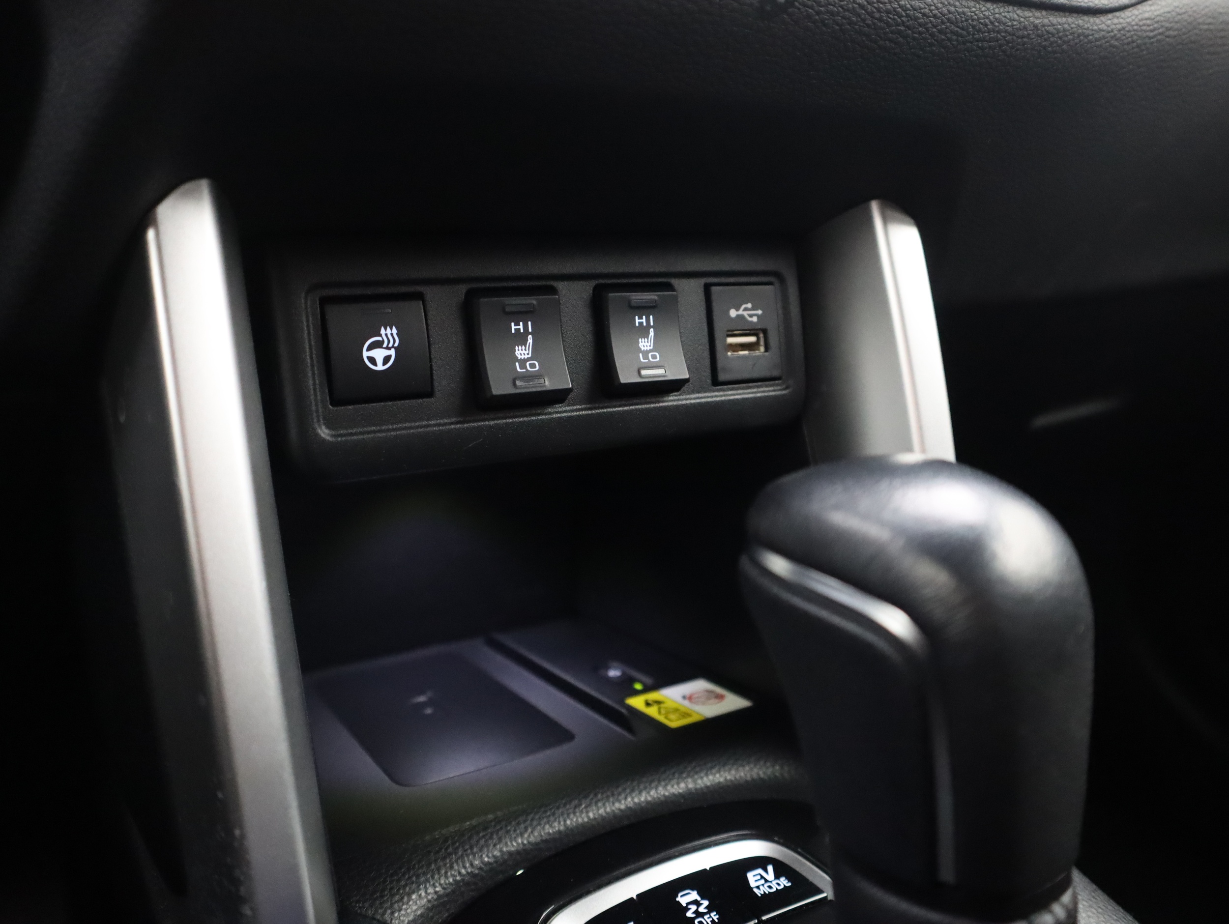 TOYOTA Corolla Cross 2023