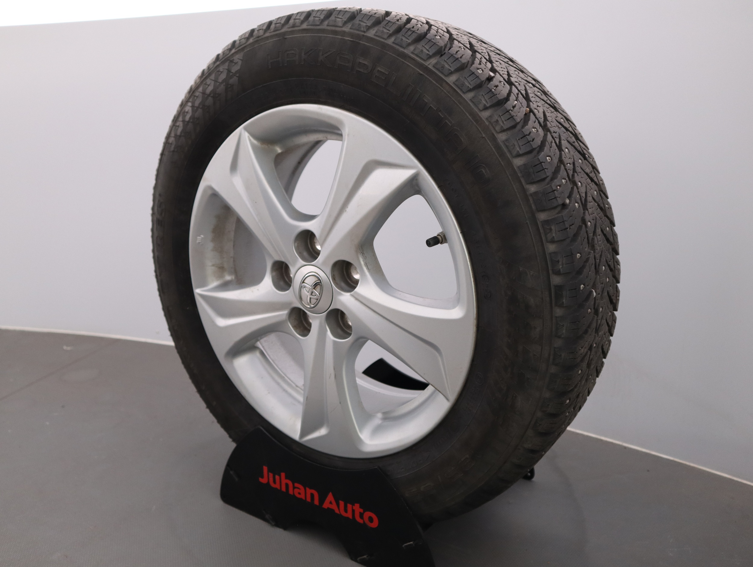 TOYOTA Yaris 2023