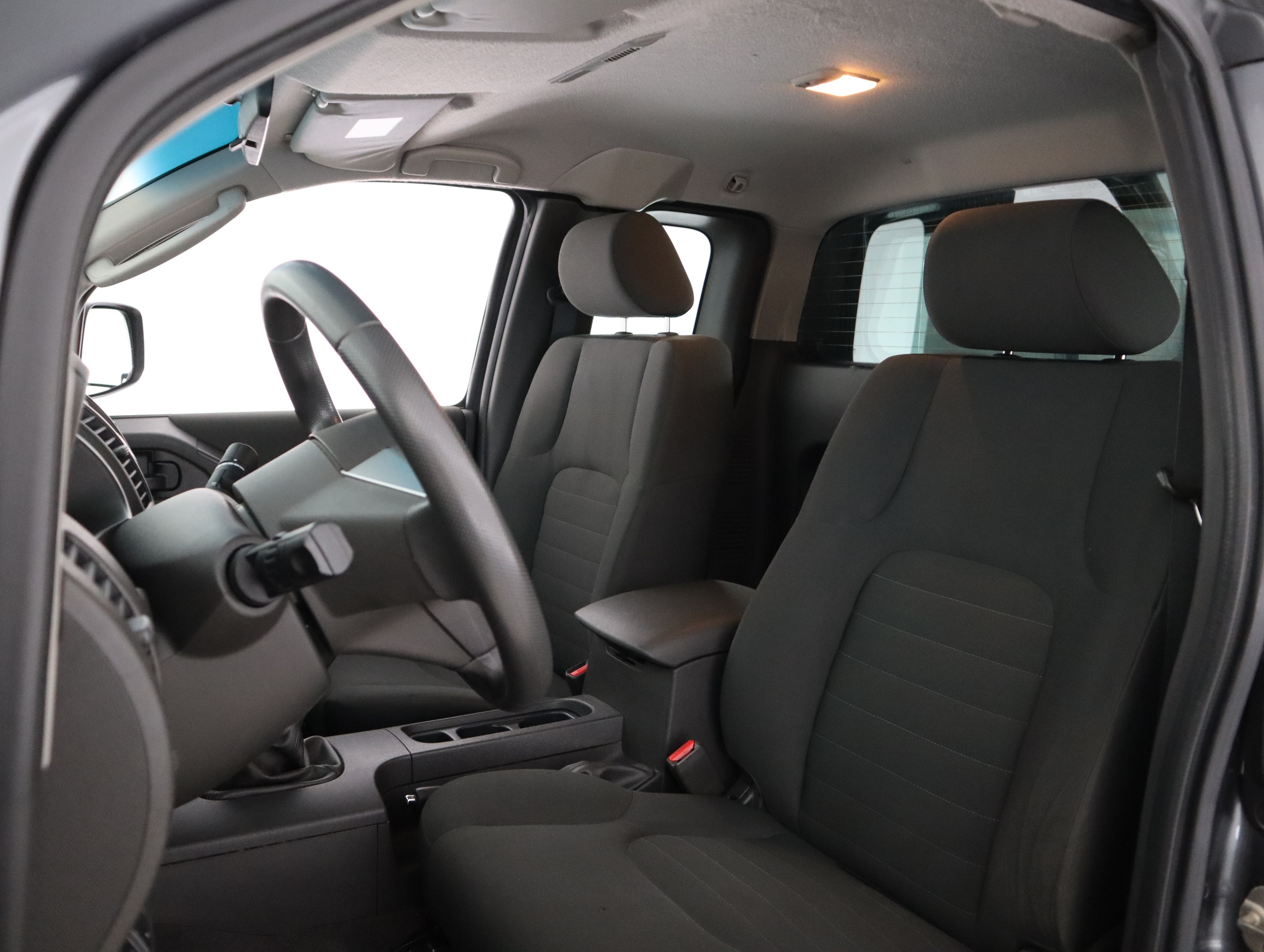 NISSAN NAVARA 2014