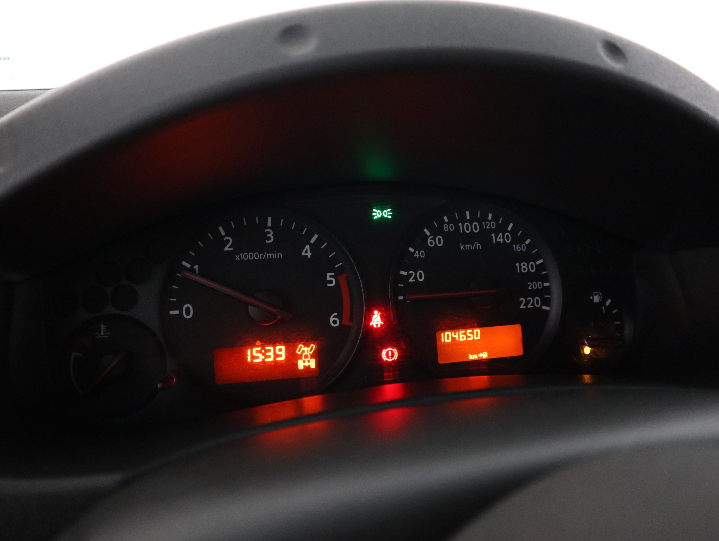 NISSAN NAVARA 2014