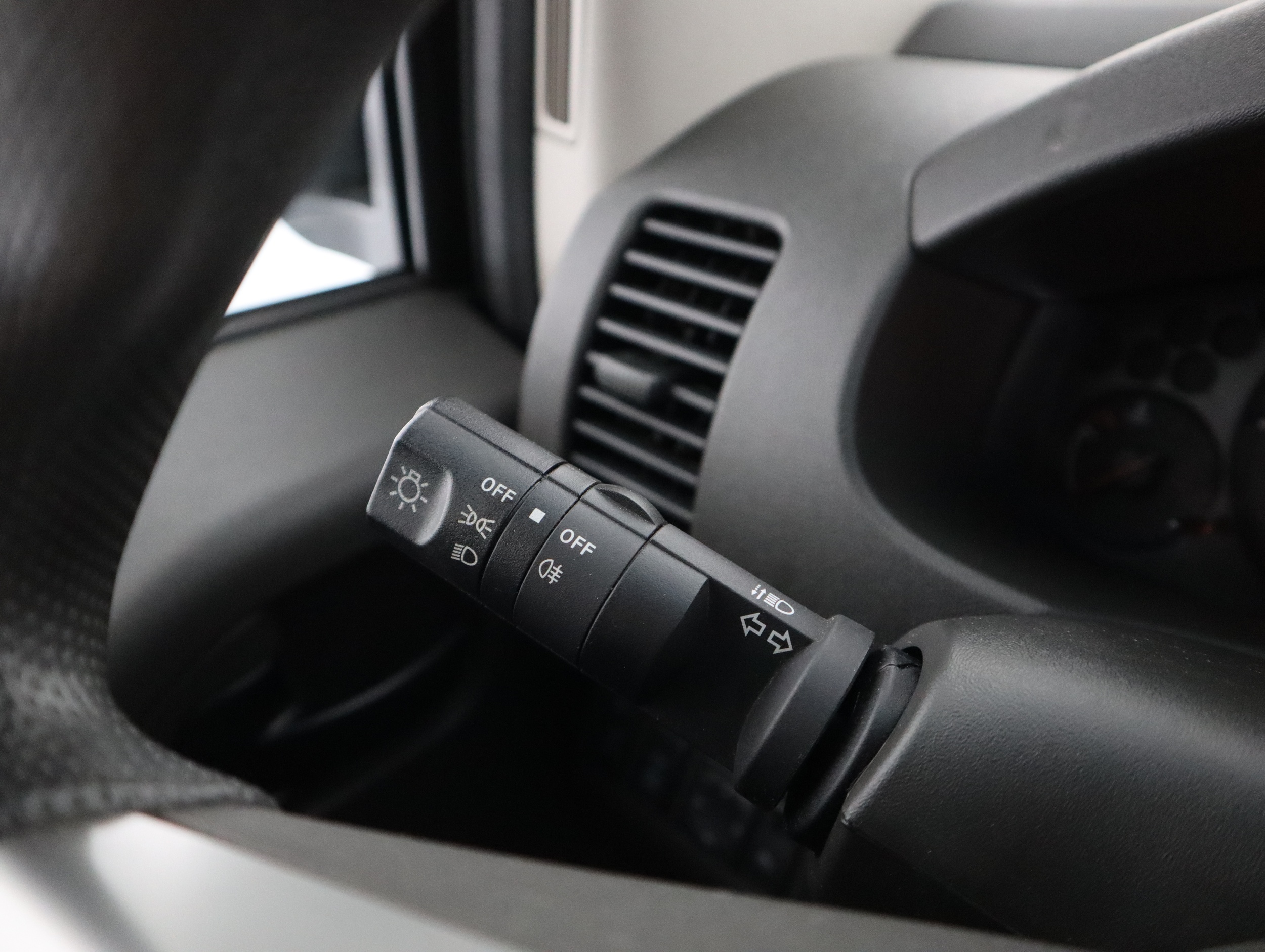 NISSAN NAVARA 2014