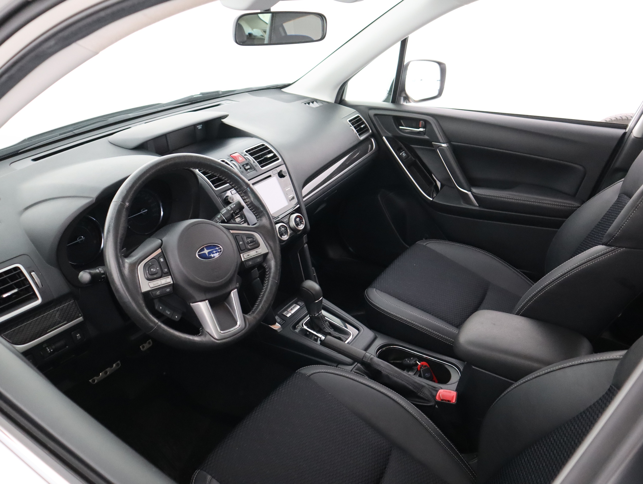 SUBARU FORESTER 2019