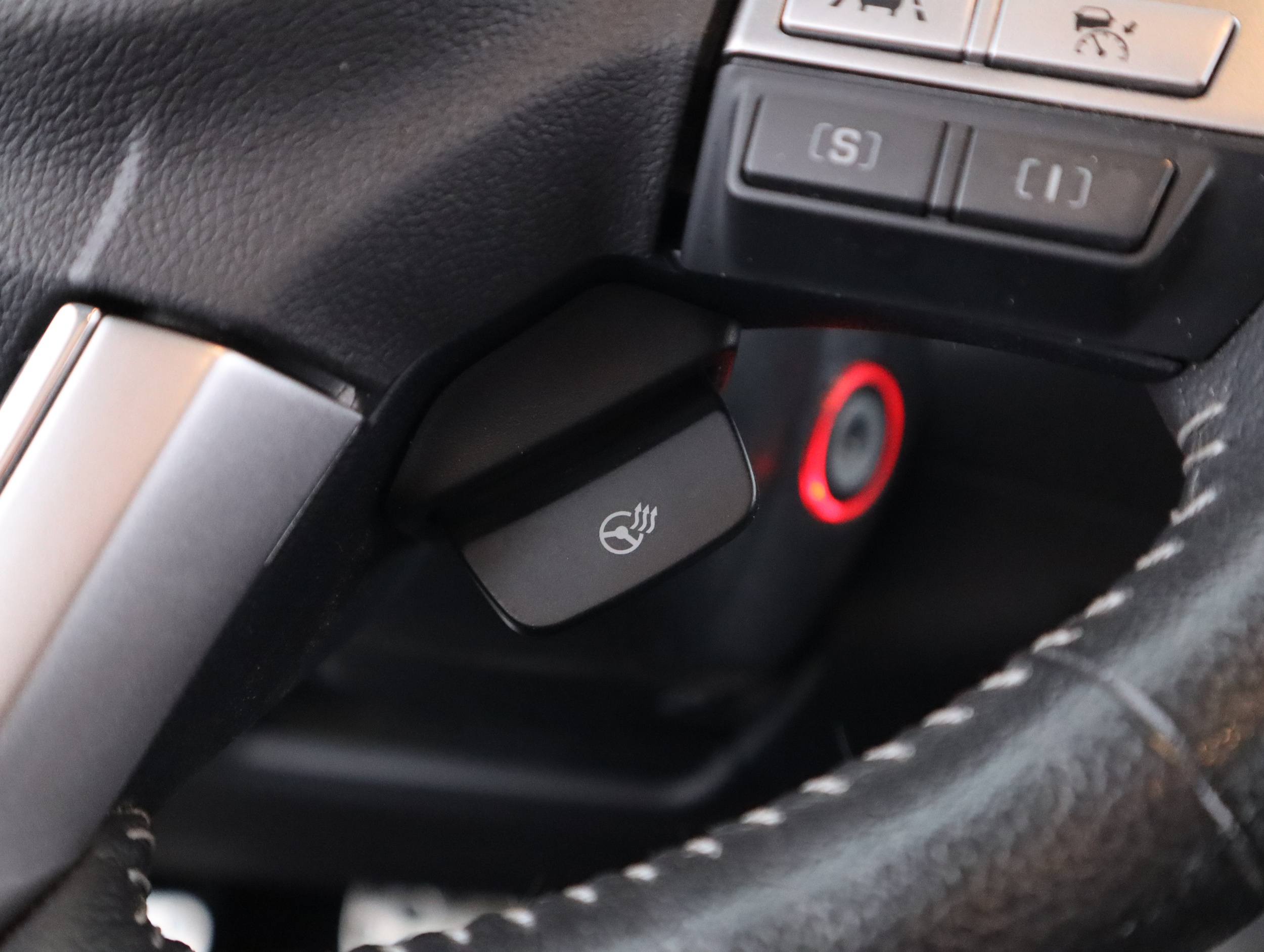 SUBARU FORESTER 2019