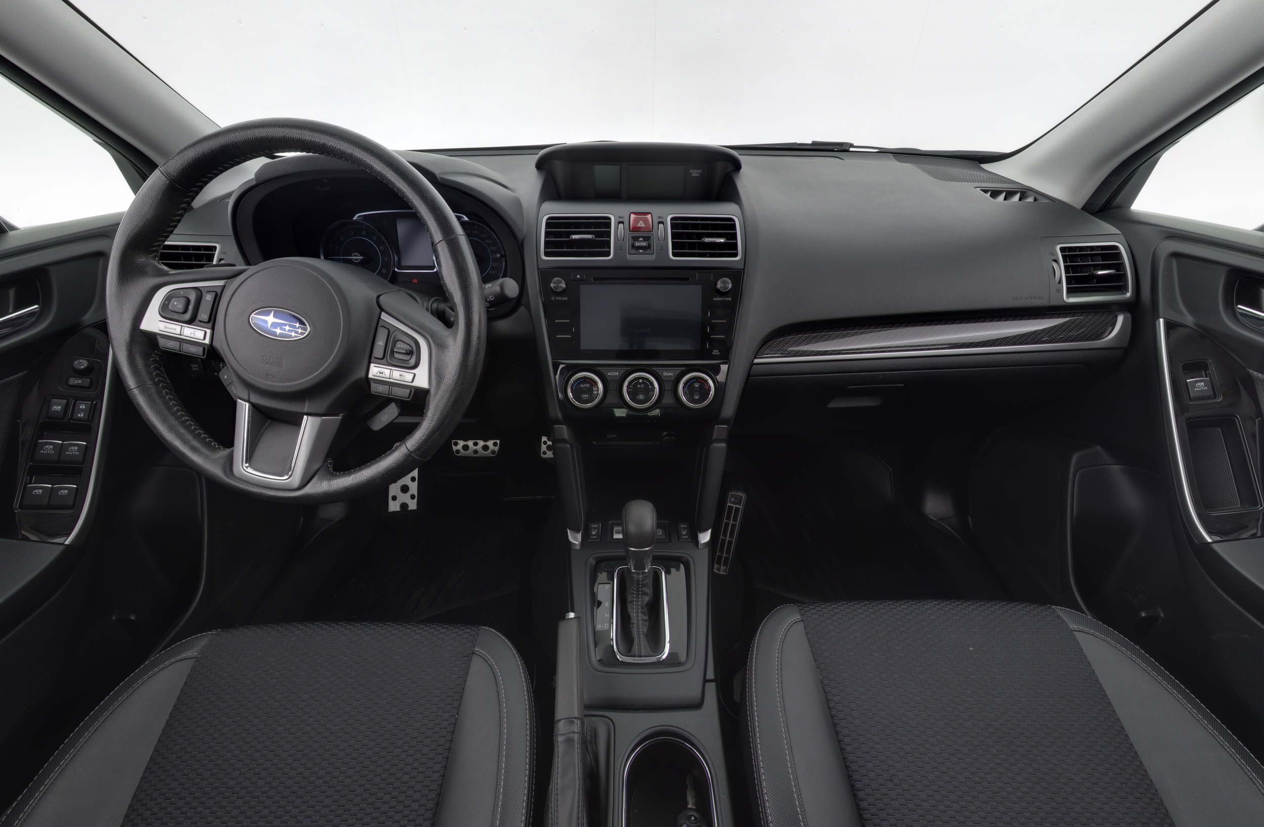 SUBARU FORESTER 2019