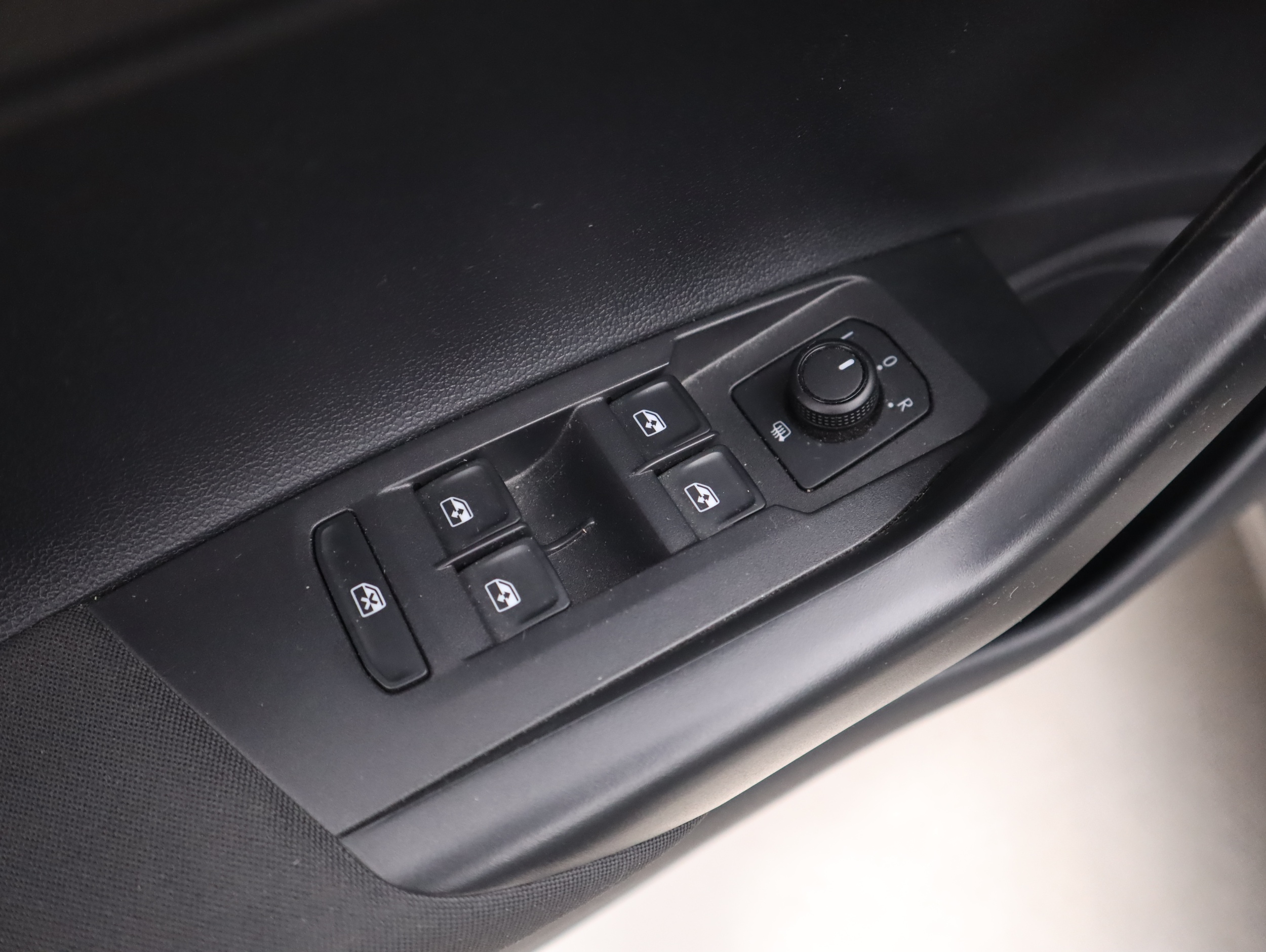 VOLKSWAGEN POLO 2021