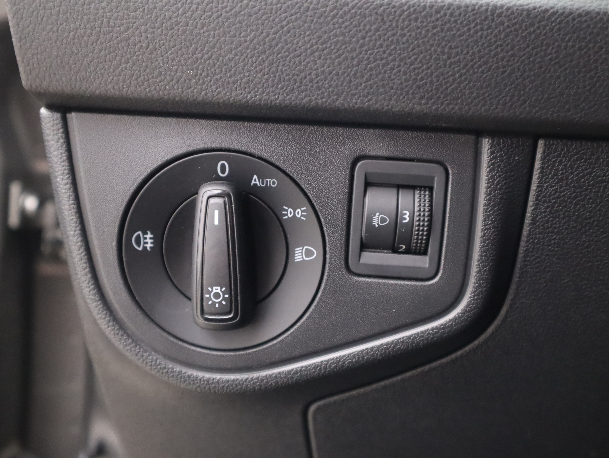 VOLKSWAGEN POLO 2021