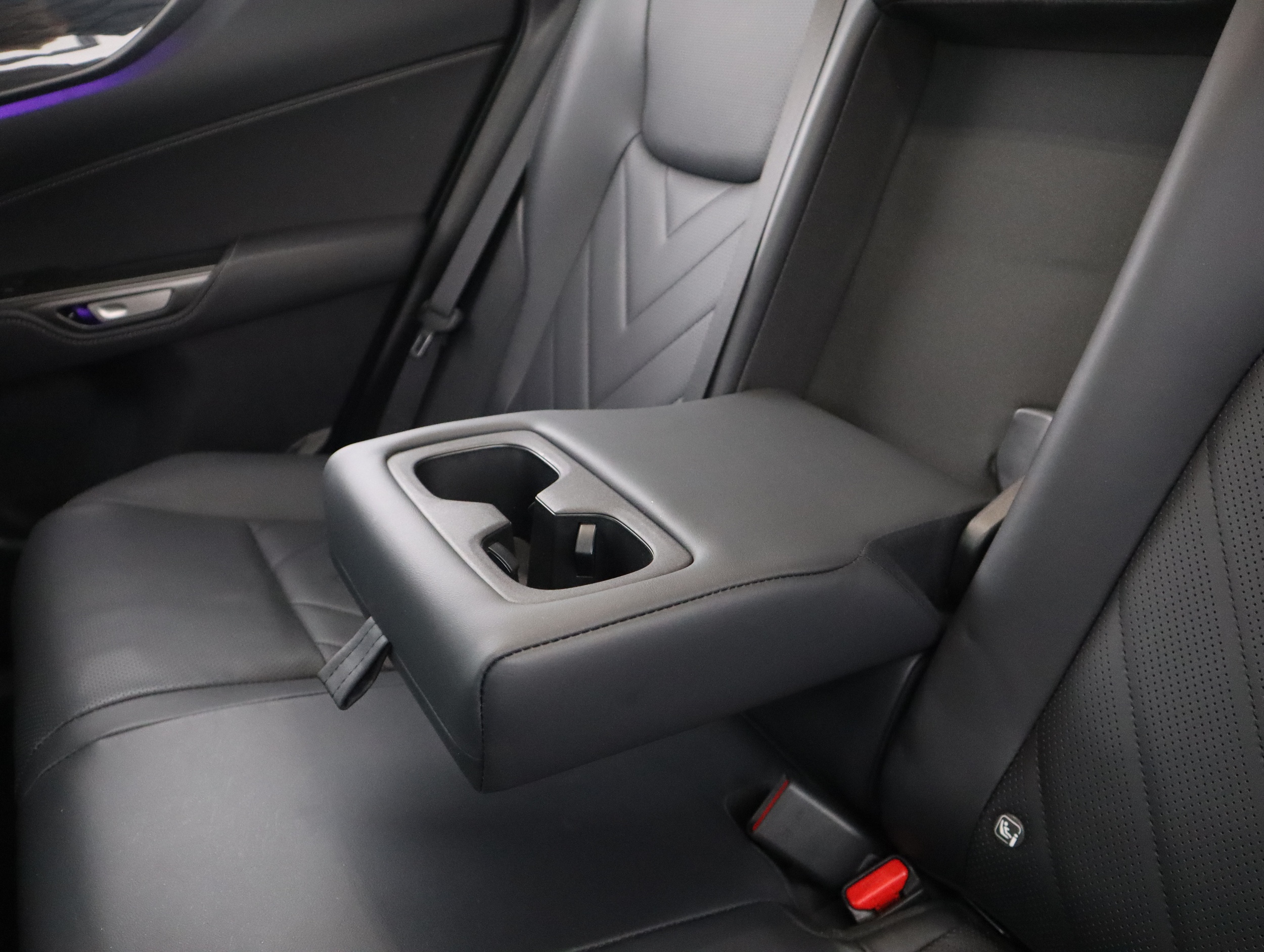 Lexus NX 2024