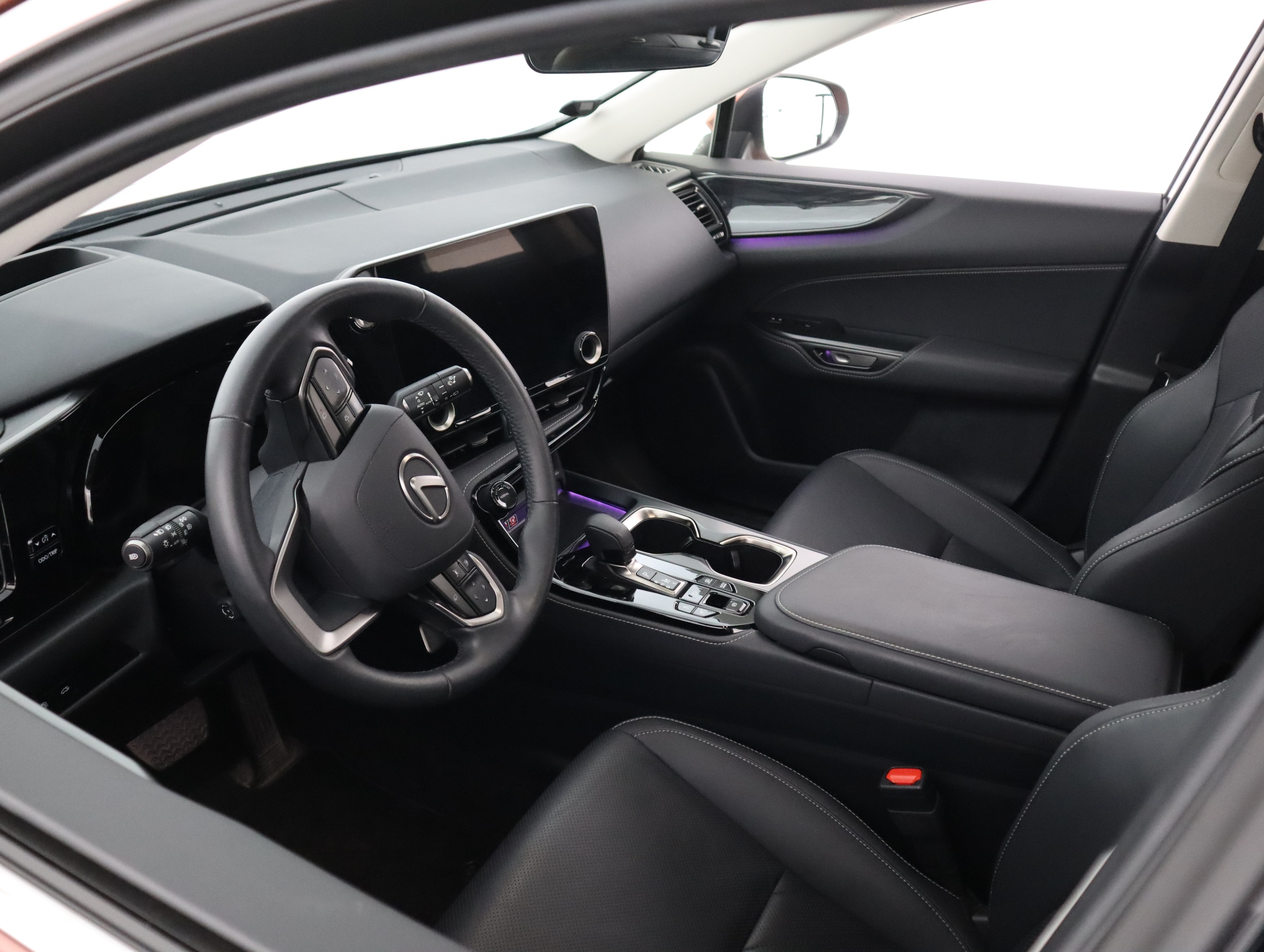 Lexus NX 2024