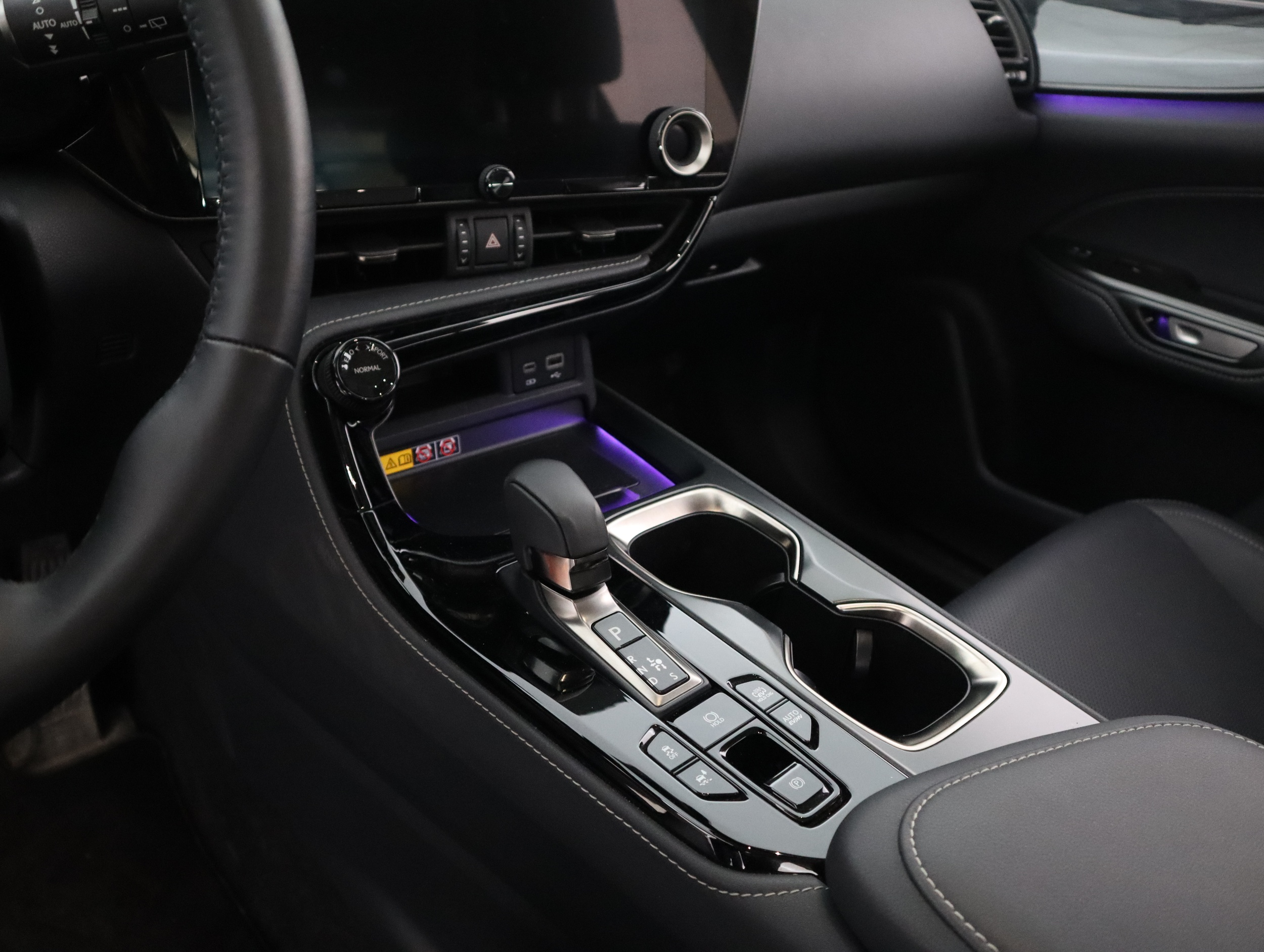 Lexus NX 2024