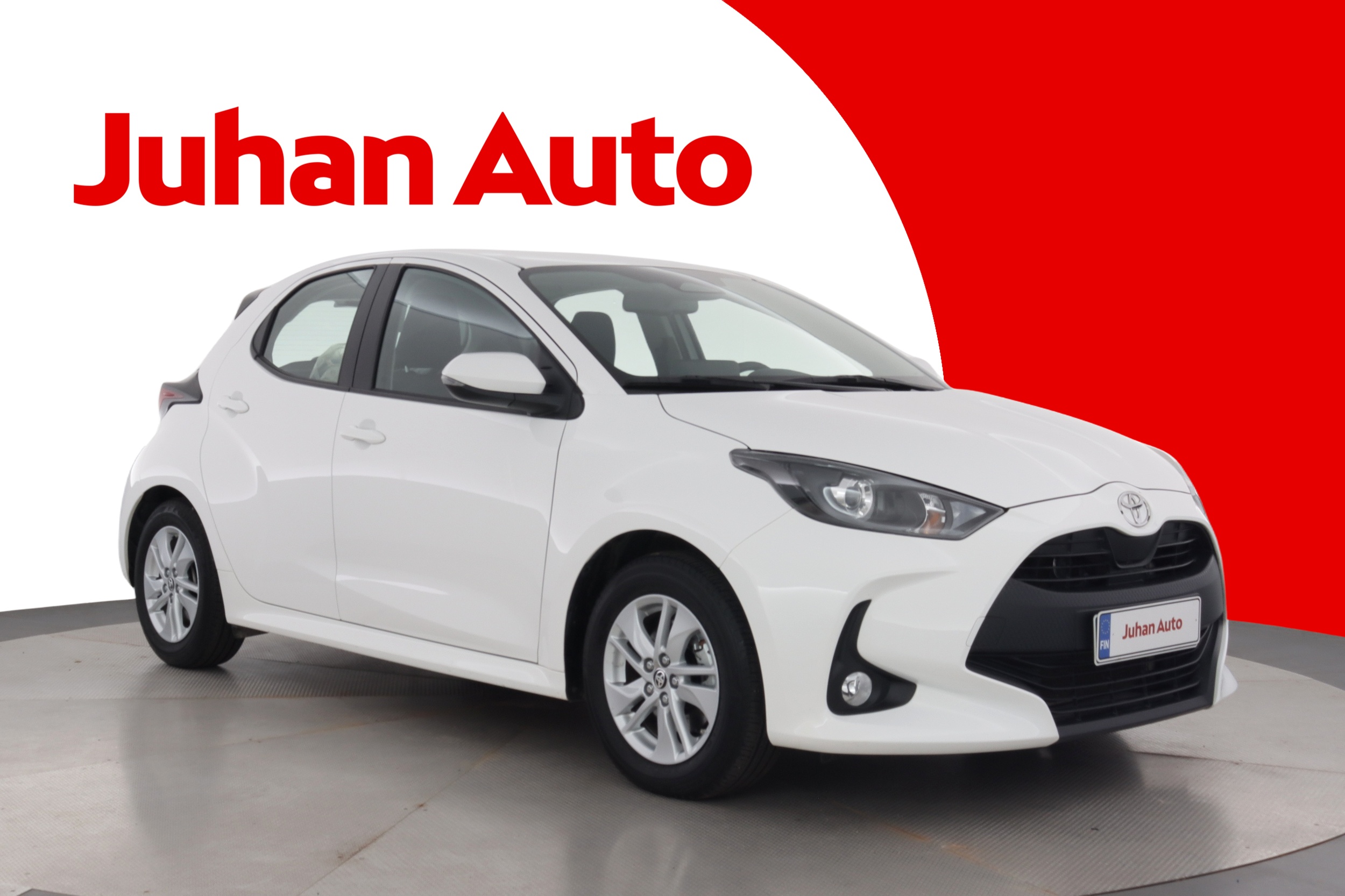 TOYOTA Yaris 2025