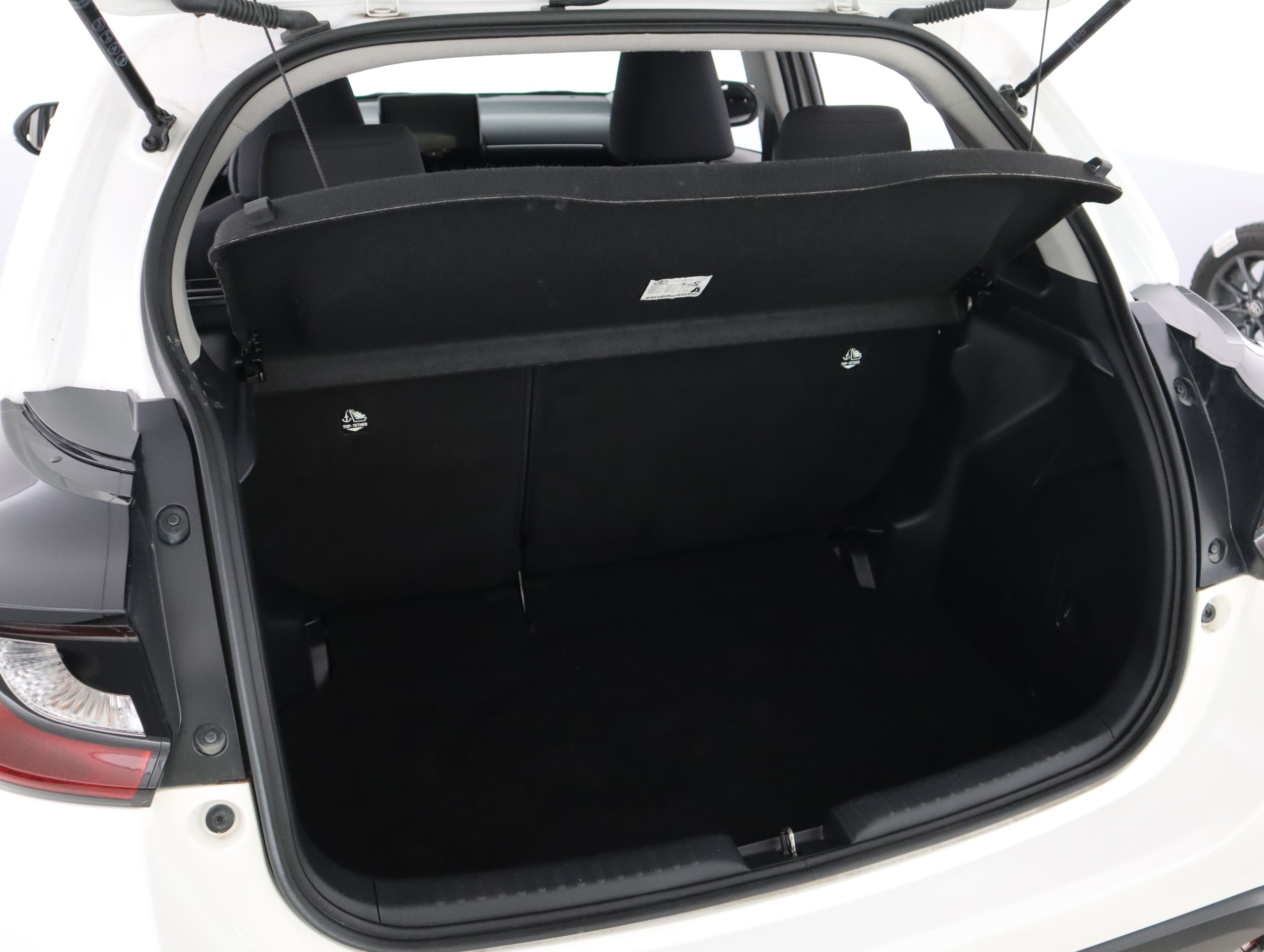 TOYOTA Yaris 2025
