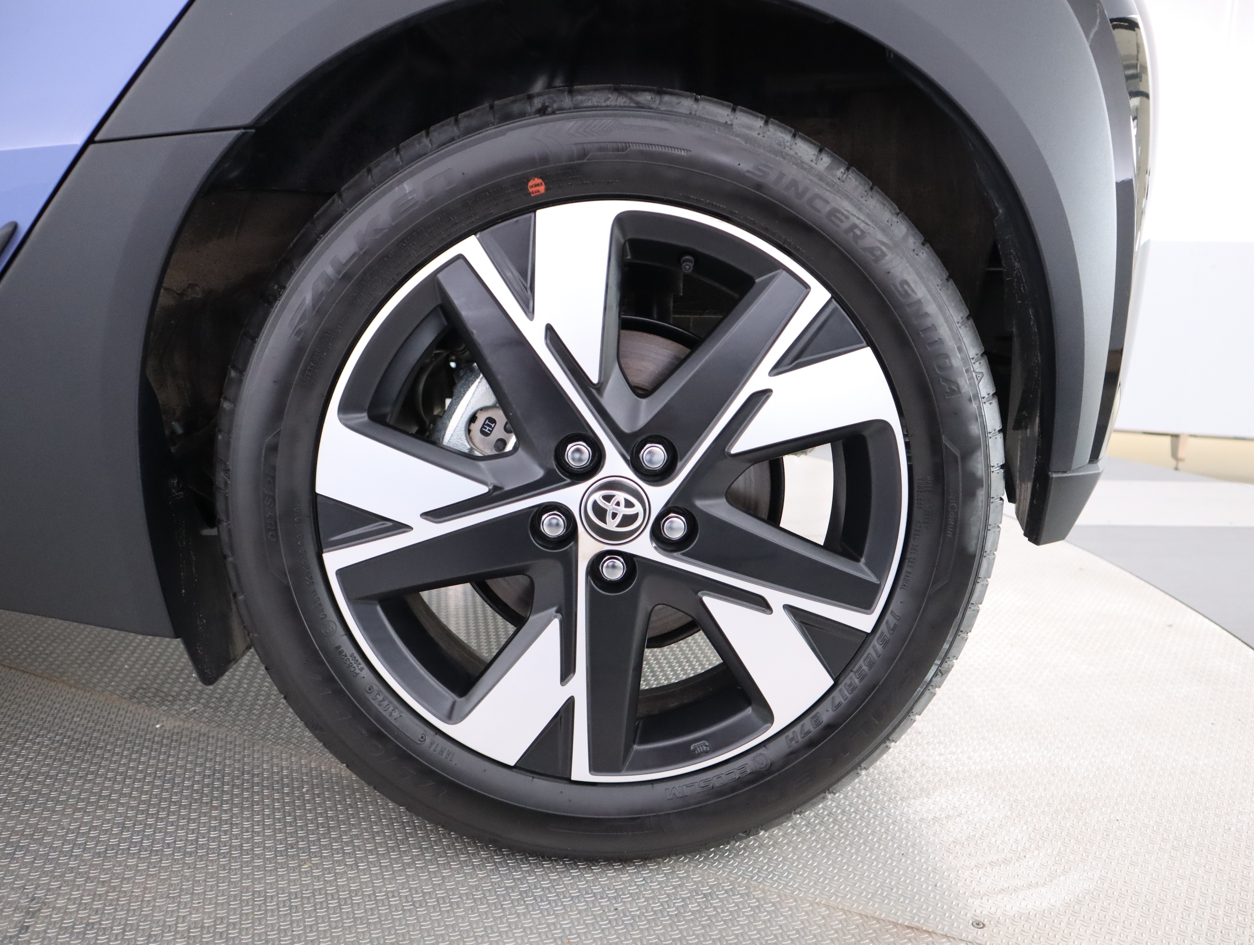 Toyota Aygo X 12