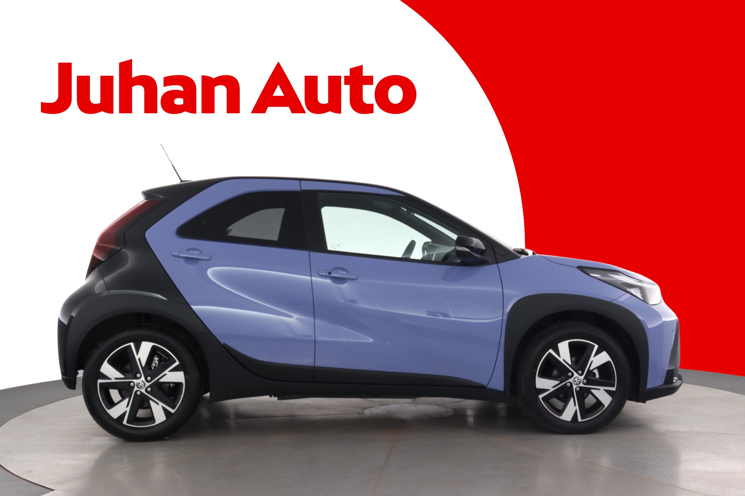 Toyota Aygo X 2