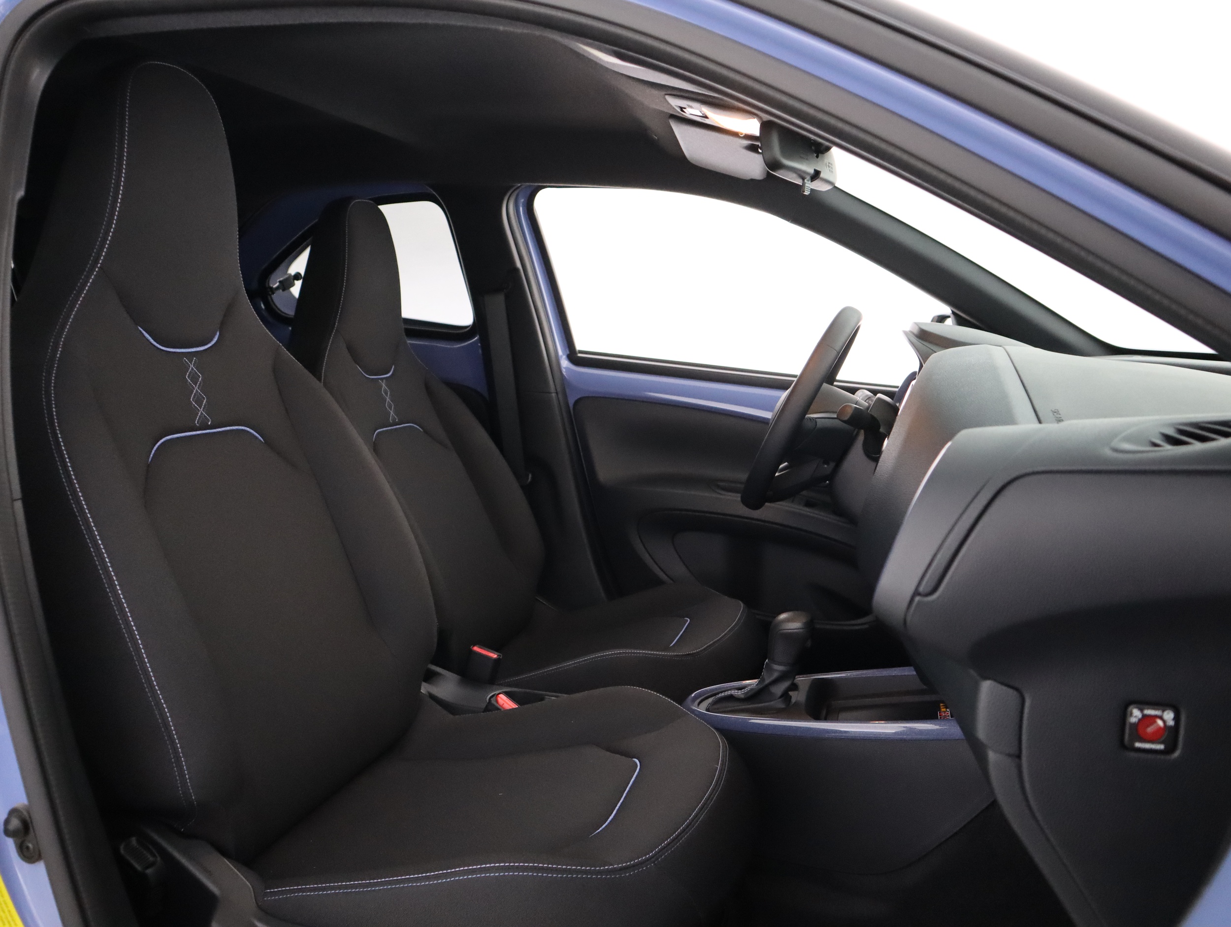 Toyota Aygo X 9