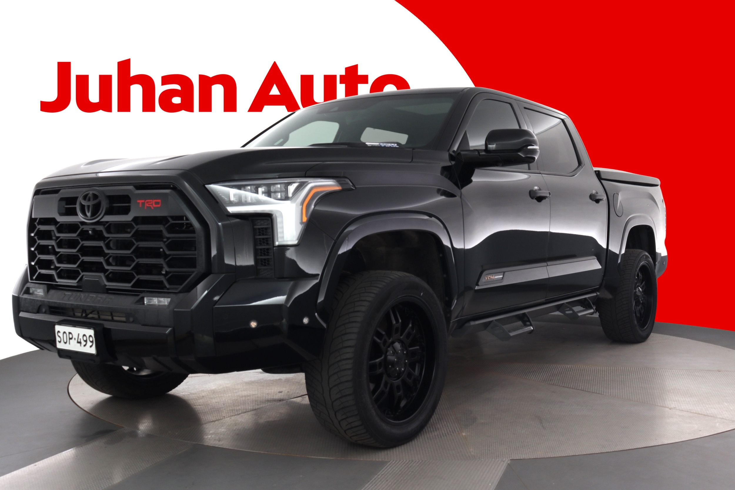 TOYOTA Tundra 2022