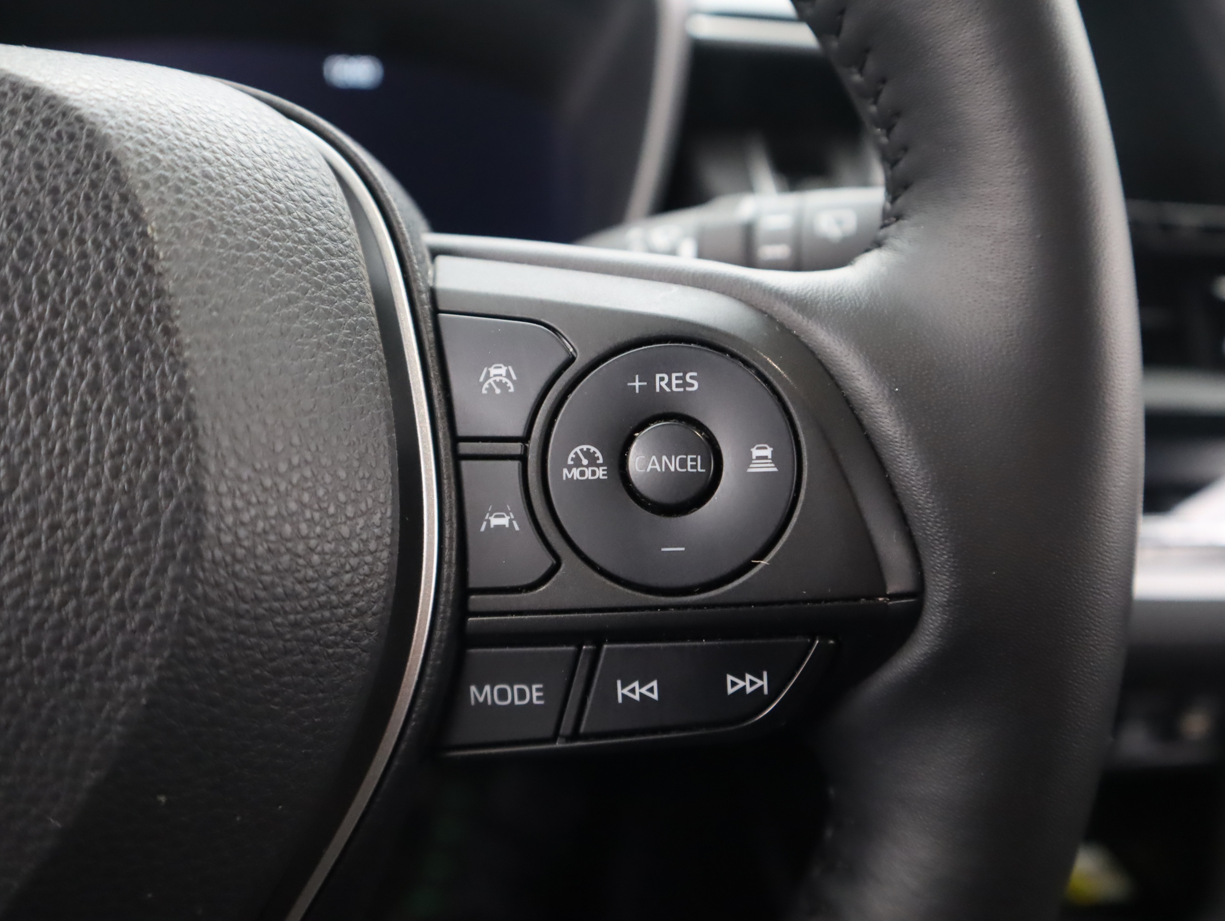 TOYOTA Corolla Cross 2023