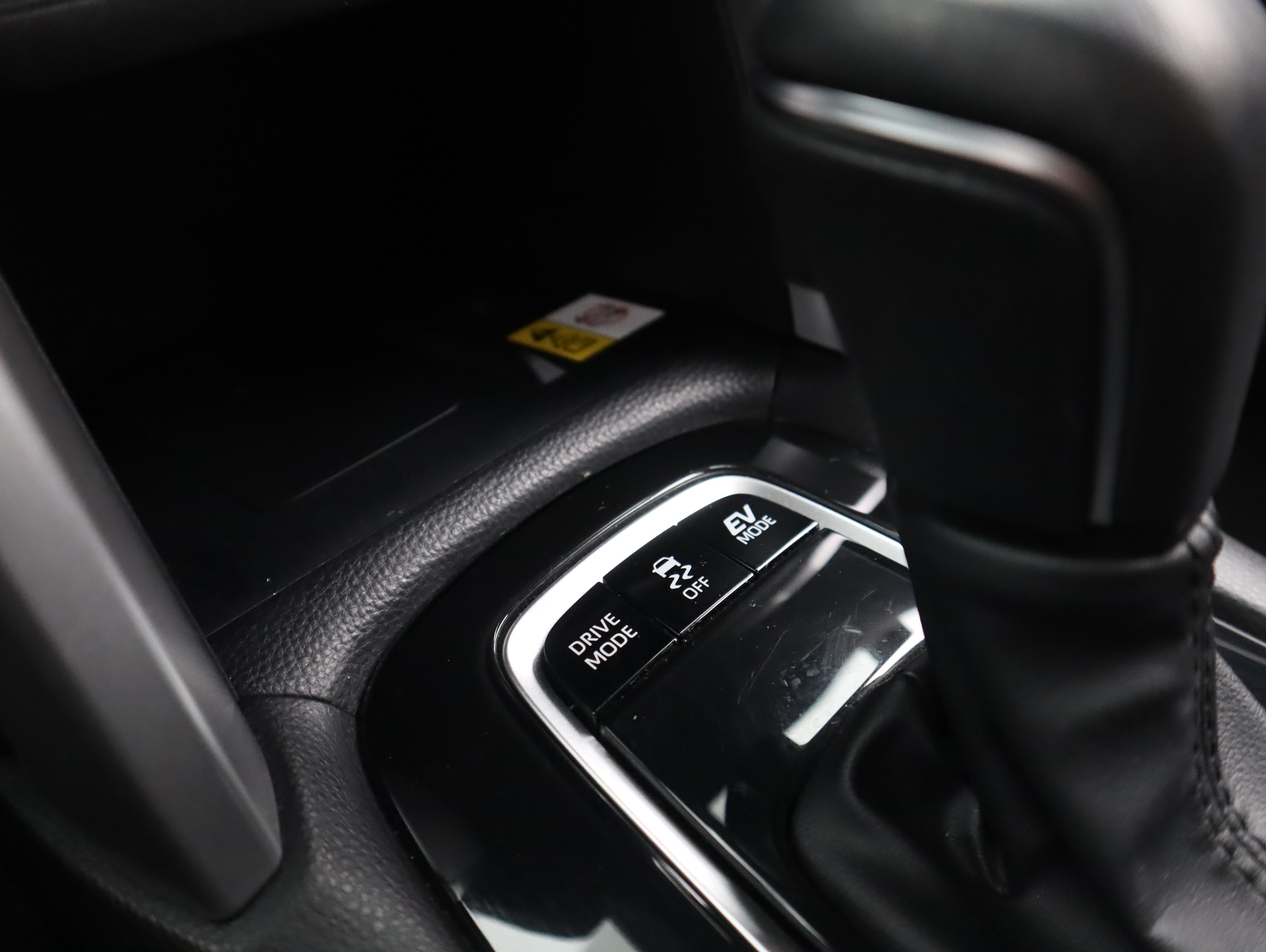 TOYOTA Corolla Cross 2023