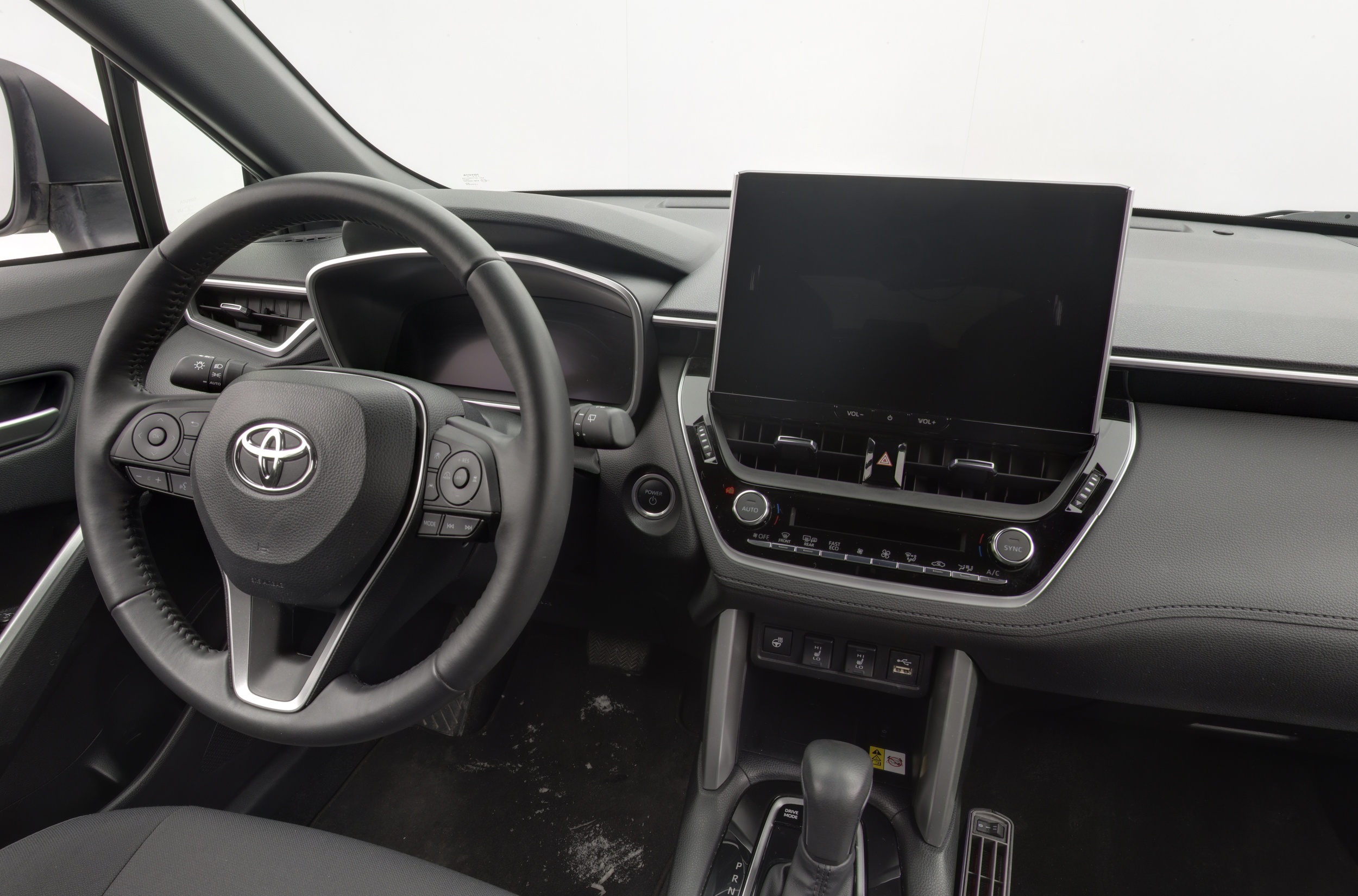 TOYOTA Corolla Cross 2023