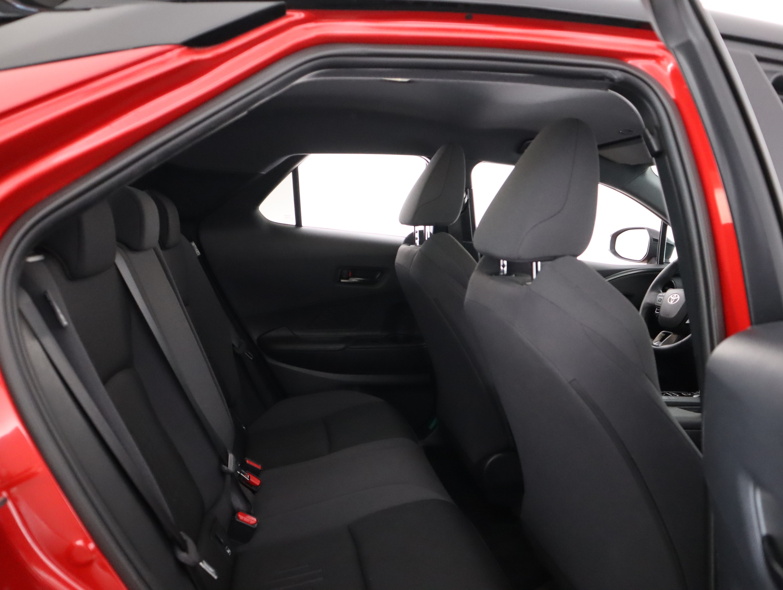 TOYOTA C-HR 2024