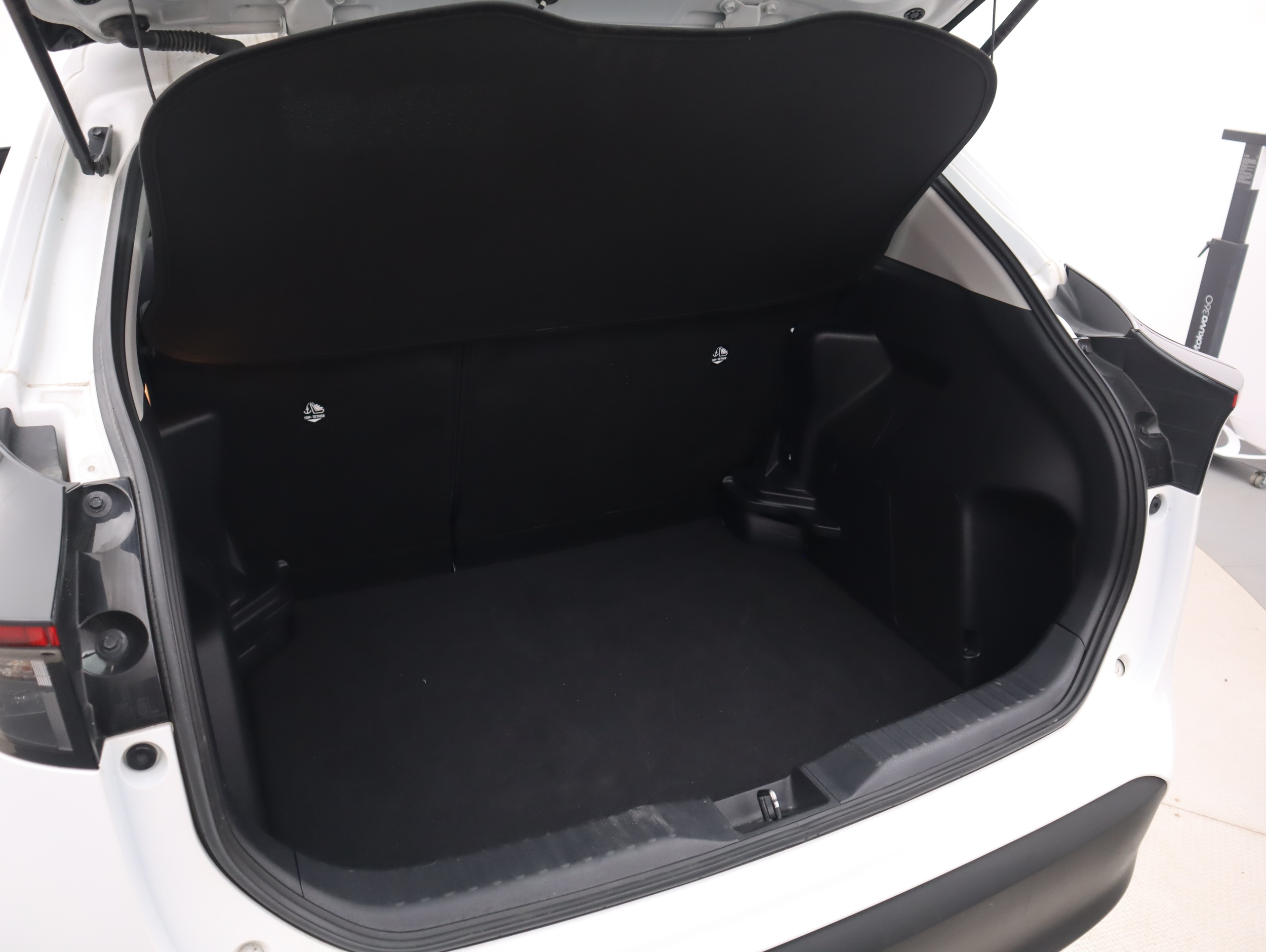 TOYOTA Yaris Cross 2024