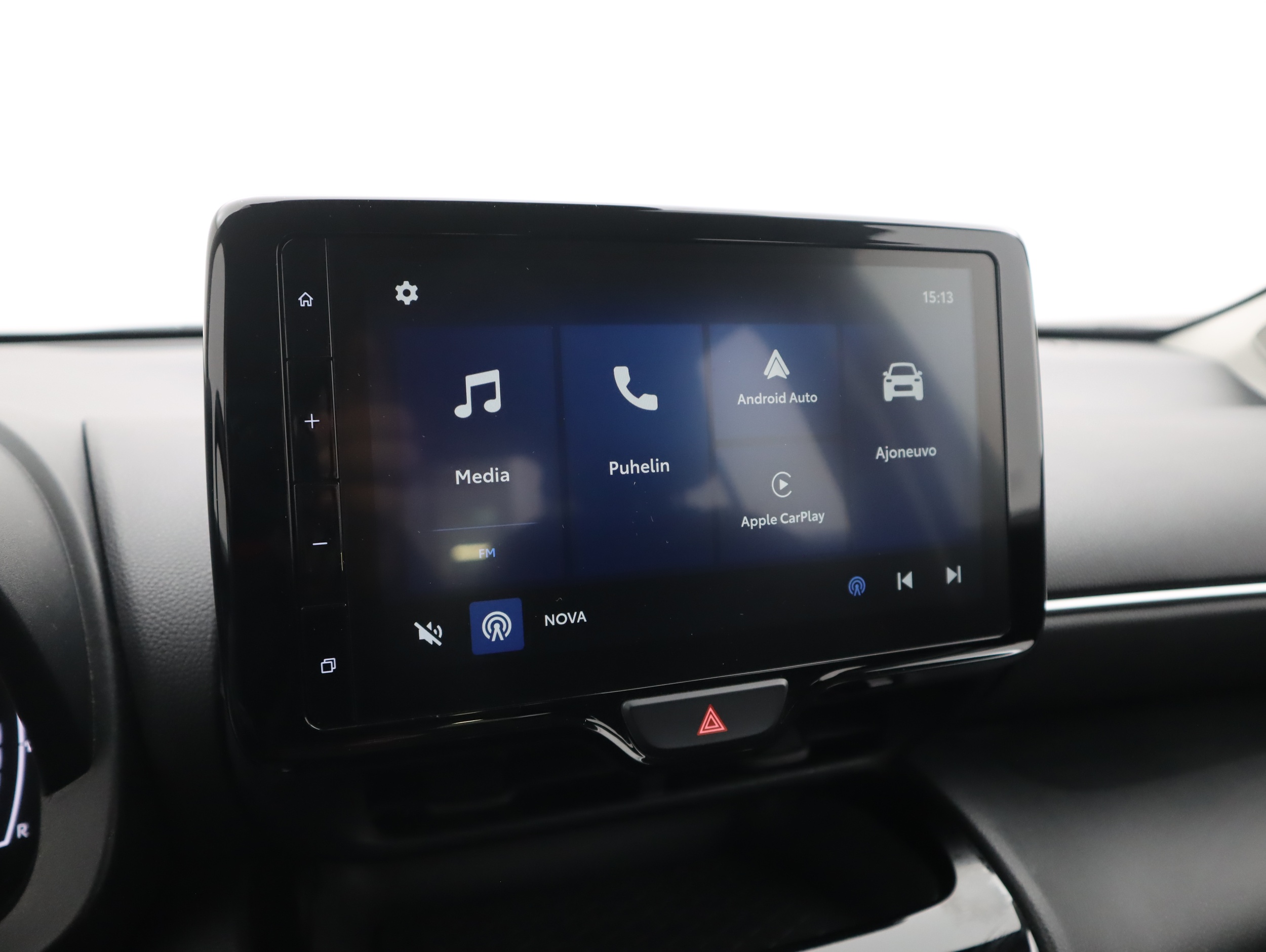 TOYOTA Yaris Cross 2024