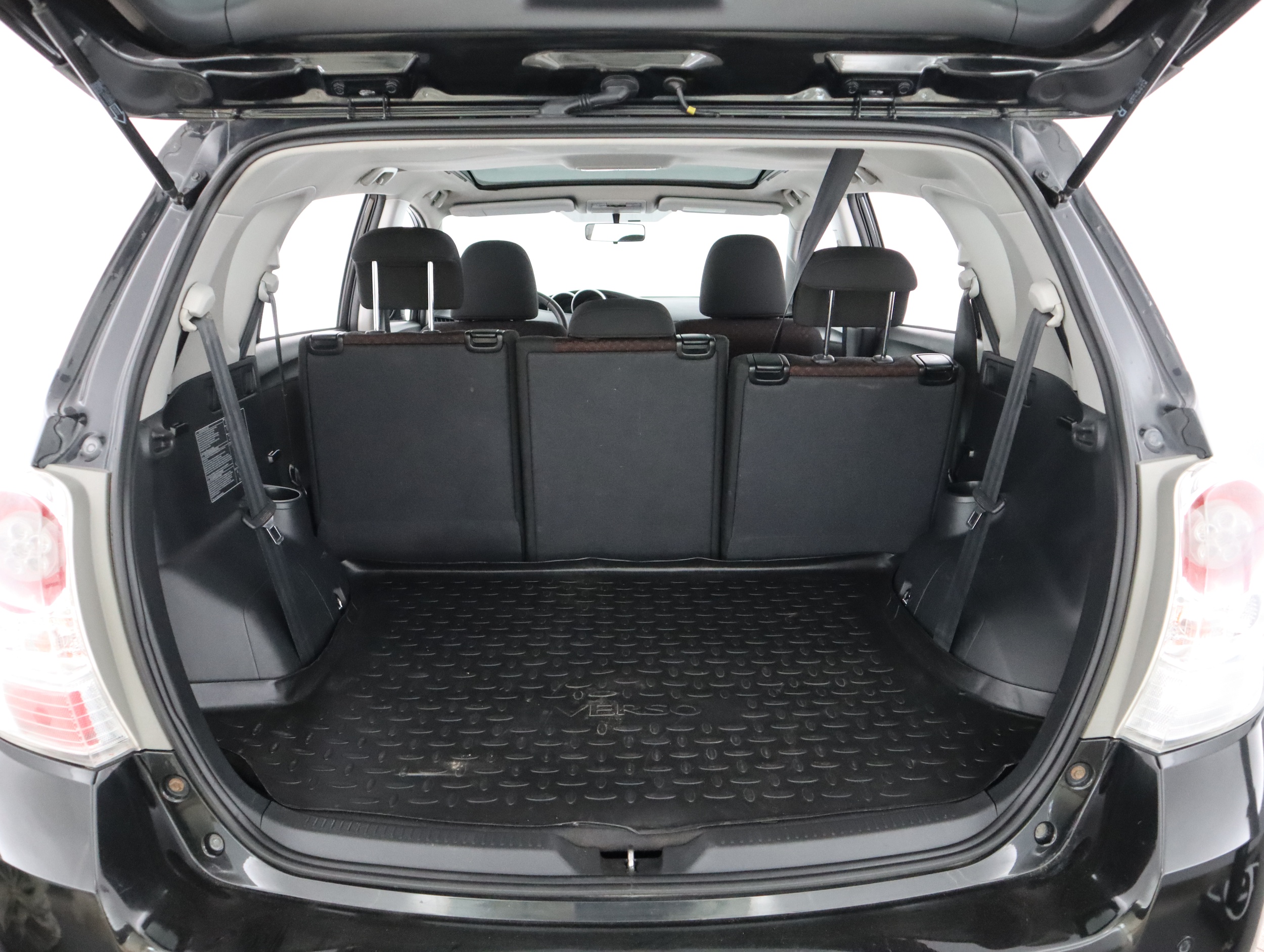 TOYOTA VERSO 2012