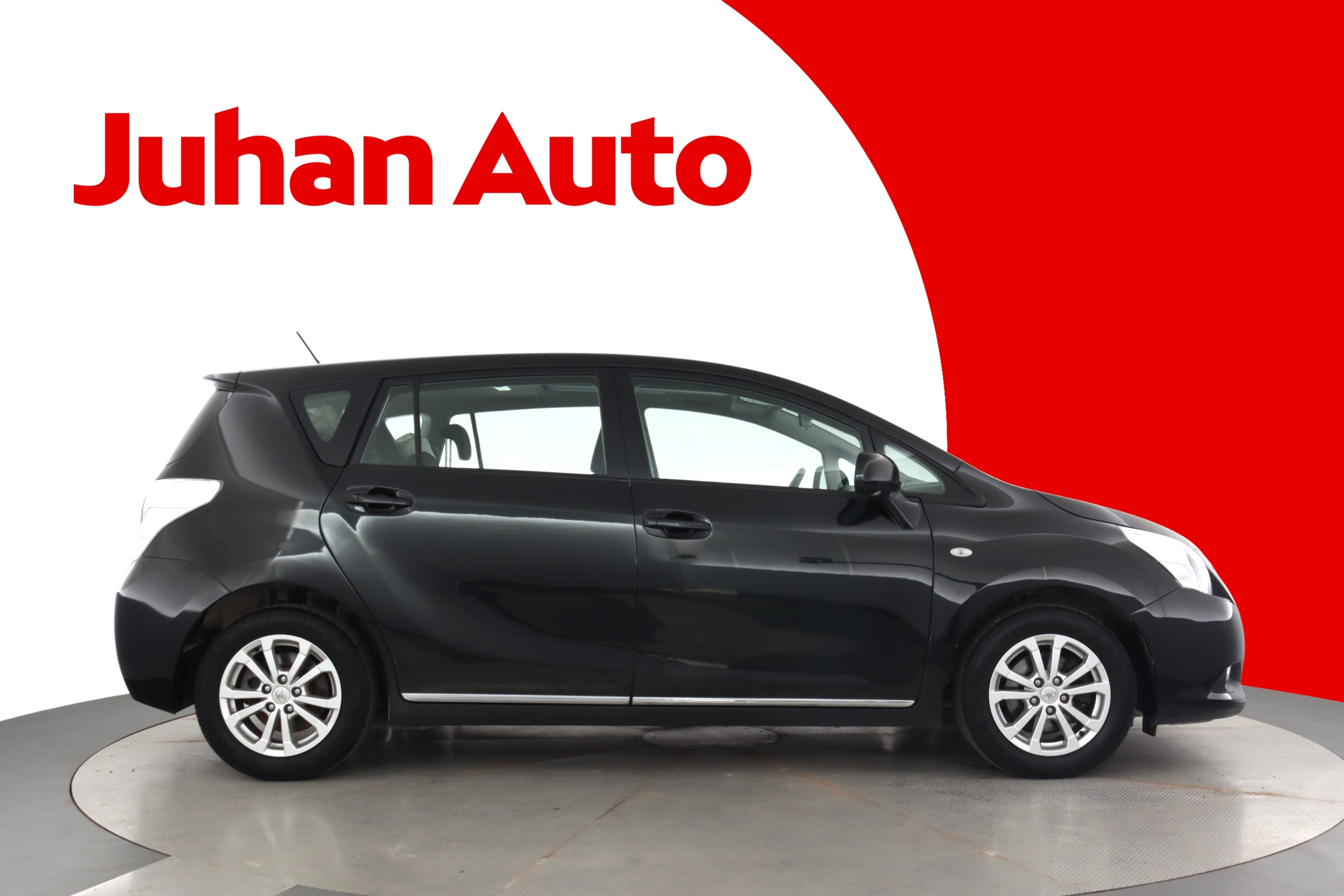 TOYOTA VERSO 2012