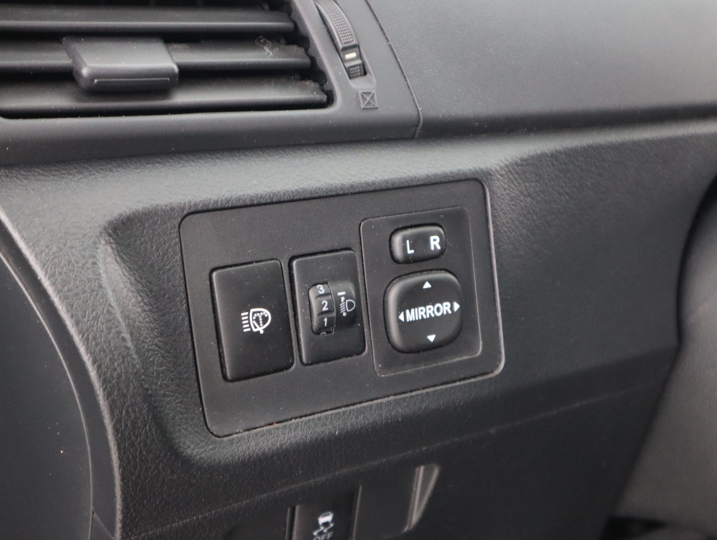 TOYOTA VERSO 2012
