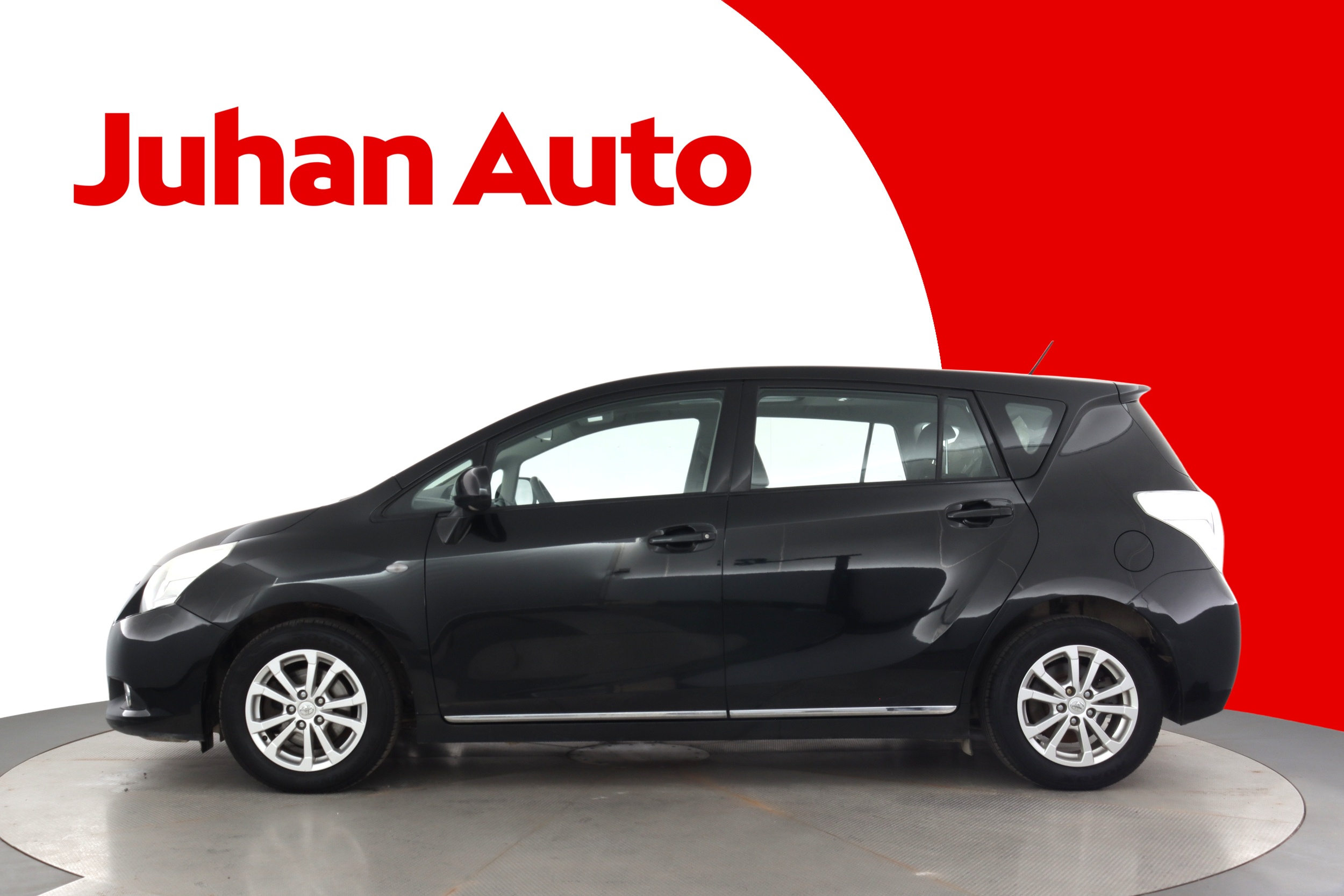 TOYOTA VERSO 2012