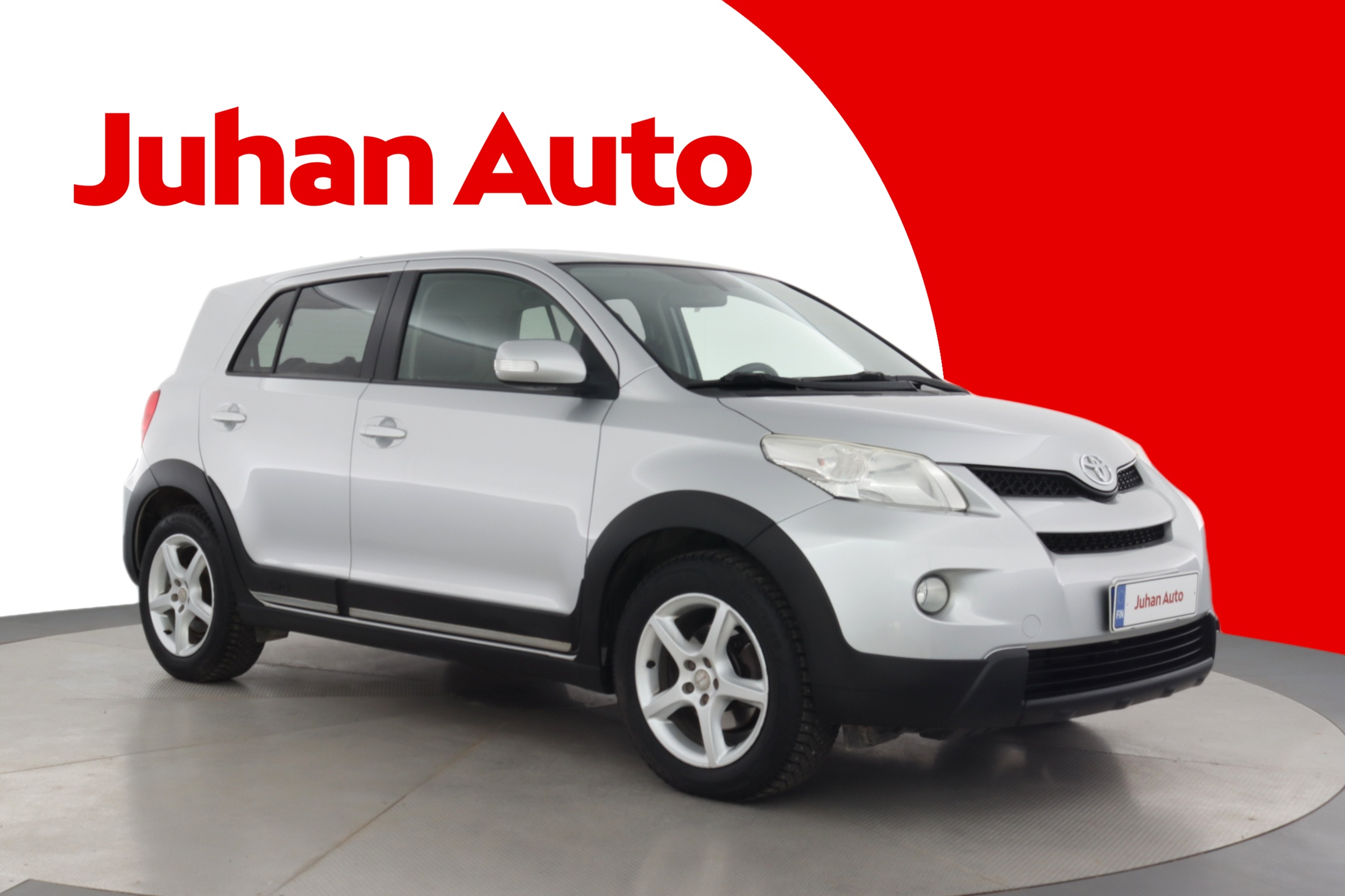 TOYOTA URBAN CRUISER 2012