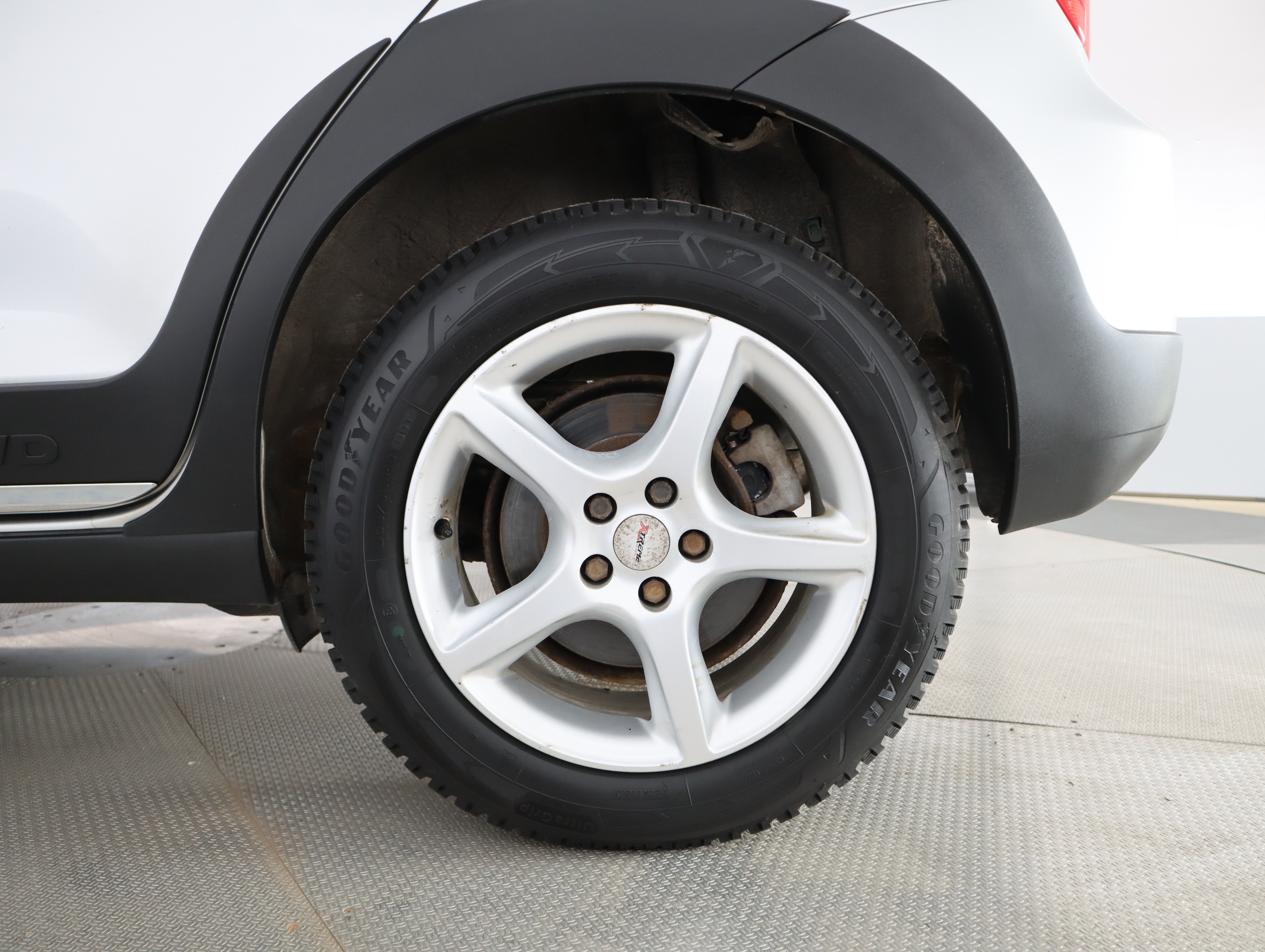 TOYOTA URBAN CRUISER 2012