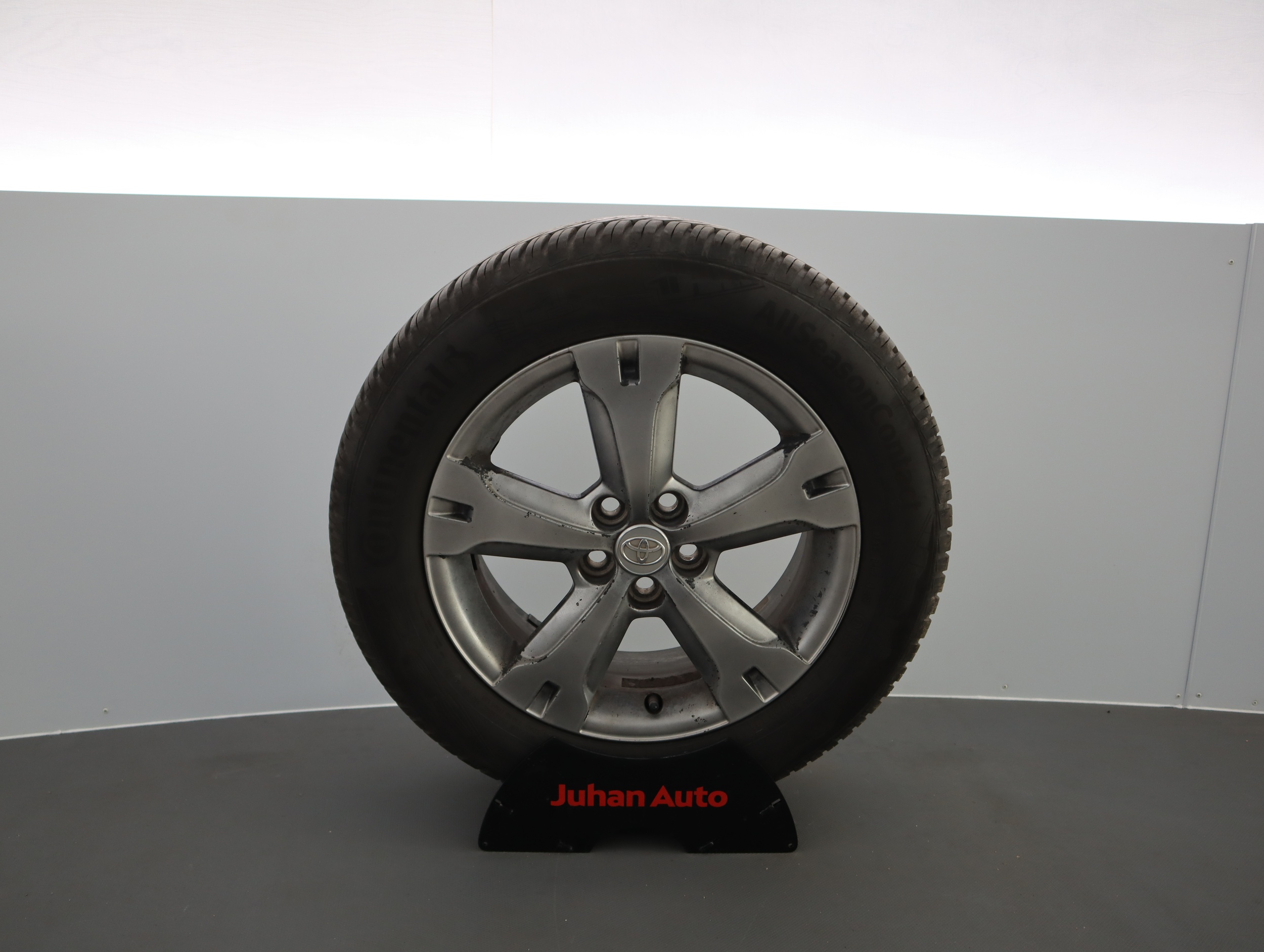 TOYOTA URBAN CRUISER 2012