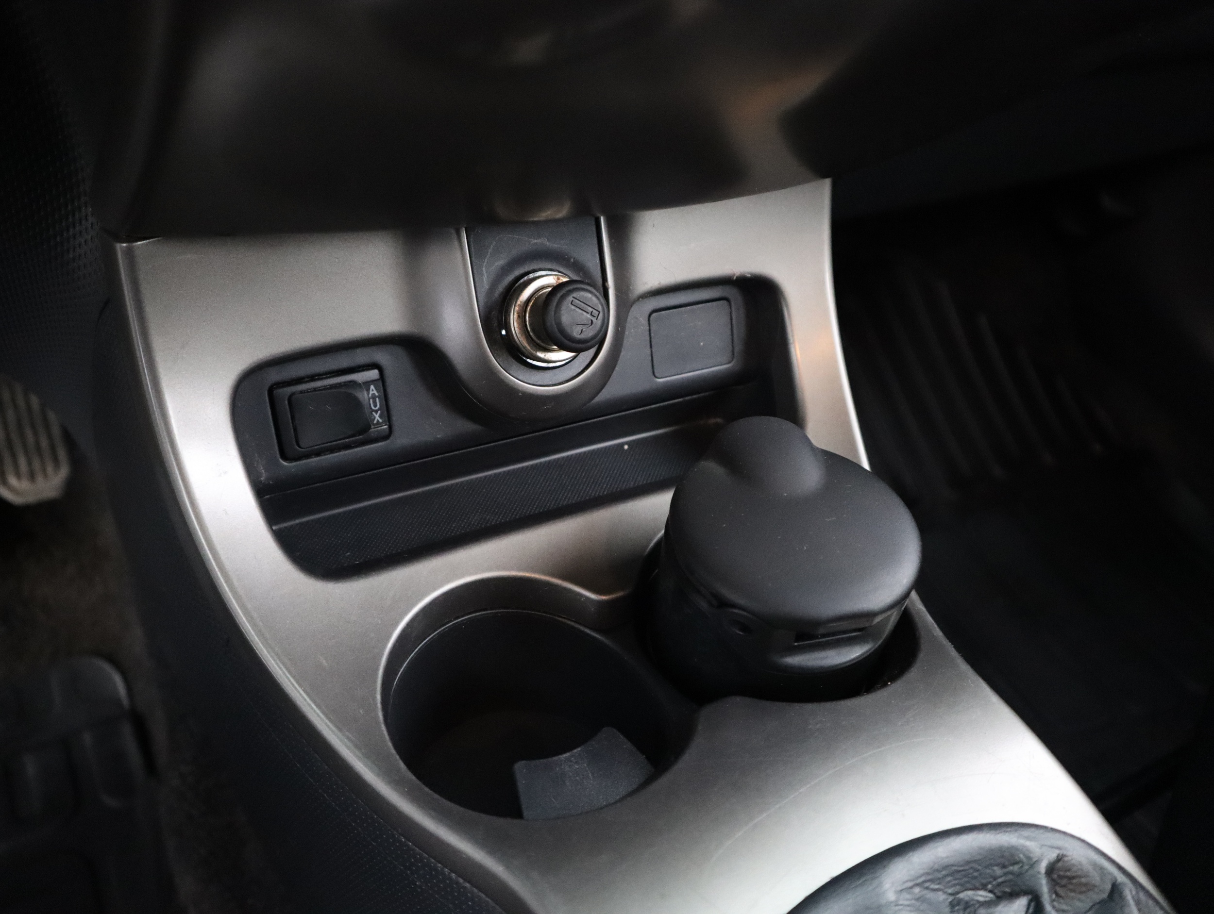 TOYOTA URBAN CRUISER 2012