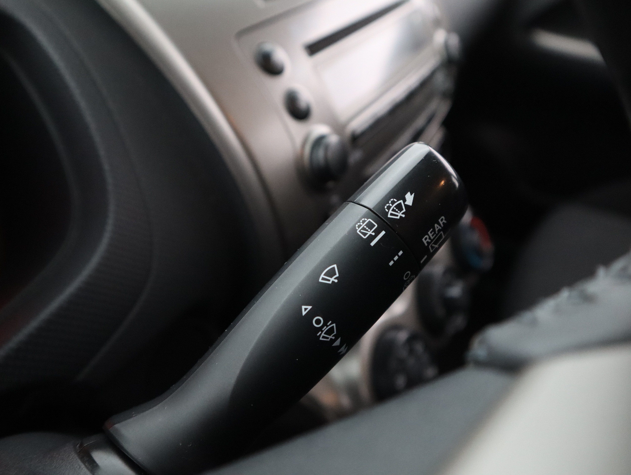 TOYOTA URBAN CRUISER 2012