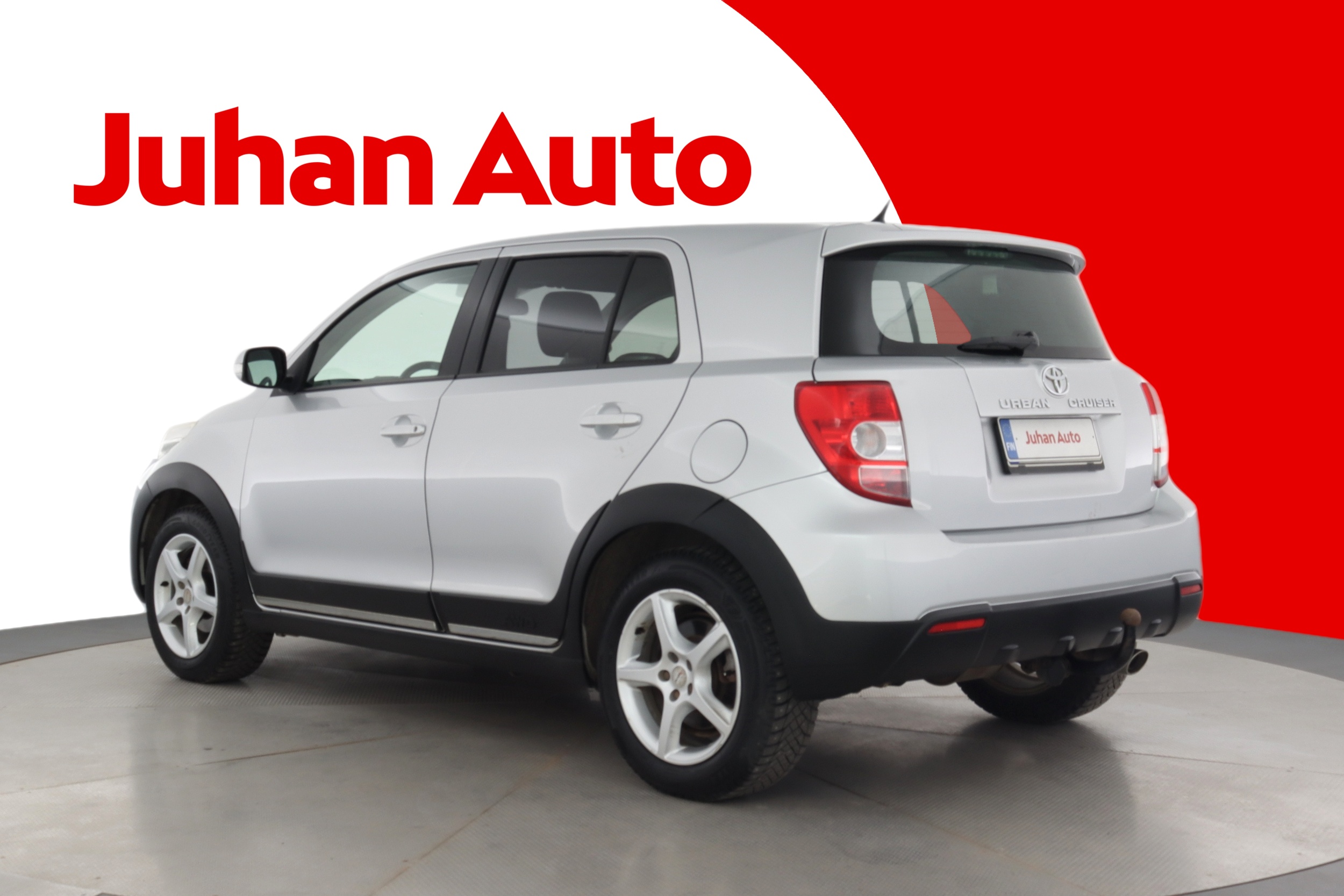 TOYOTA URBAN CRUISER 2012