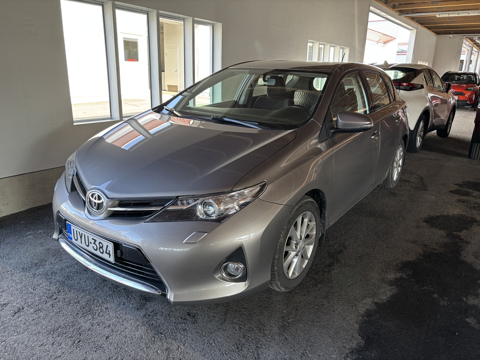 TOYOTA Auris 2014